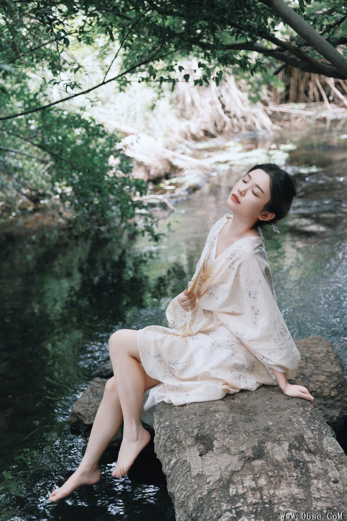 图片[5]-YiTuYu艺图语 Vol.5066 Yi Wei Tong Xue[48P]-六色网