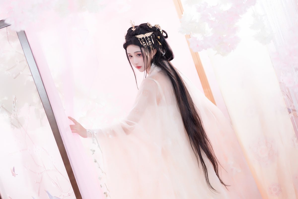 图片[19]-YiTuYu艺图语 Vol.5561 Qi Luo Sheng De Xiao Su Su[28P]-六色网