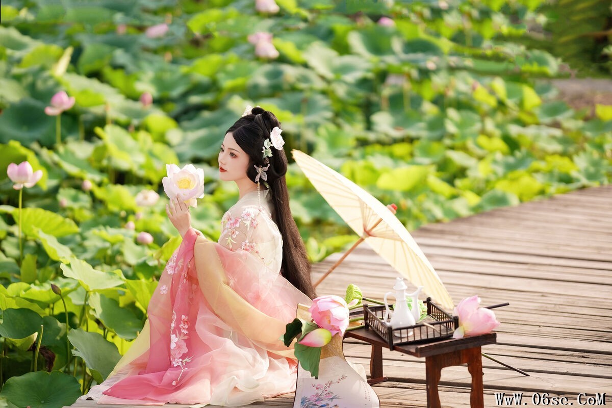 图片[14]-YiTuYu艺图语 Vol.7409 Yu Xiao Li Lili[23P]-六色网
