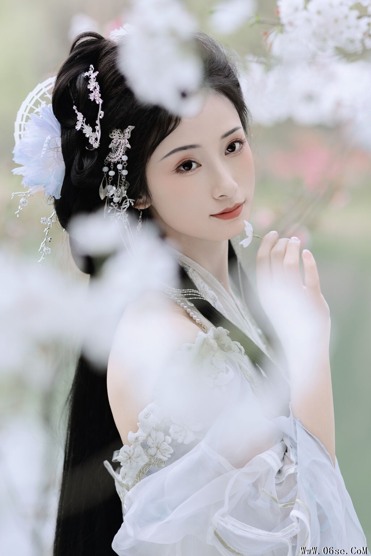 图片[11]-YiTuYu艺图语 Vol.7069 Mou Xiao Yao[23P]-六色网