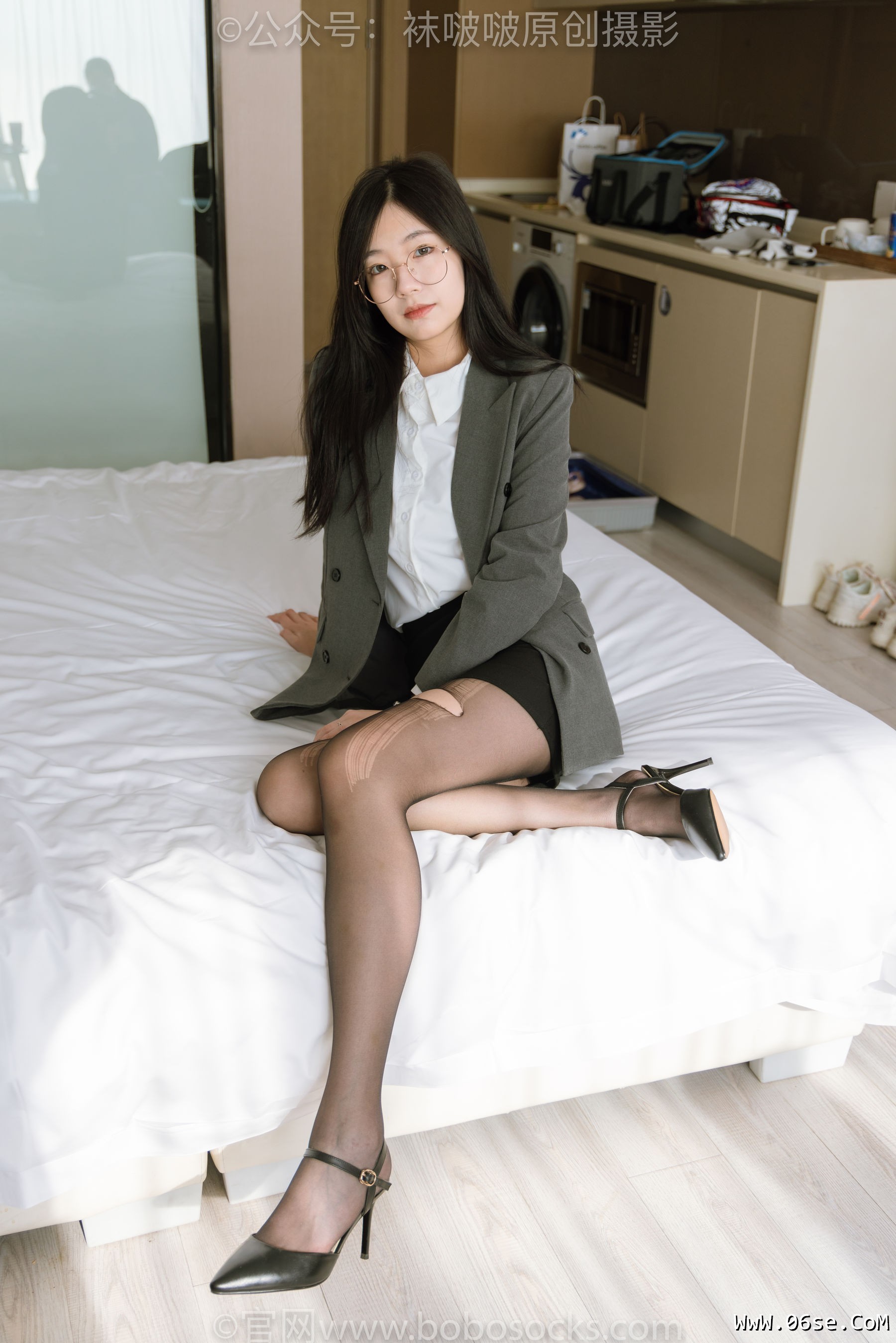 图片[50]-BoBoSocks袜啵啵 No.179 小甜豆-OL制服、高跟鞋、黑丝、撕丝袜剧情[140P]-六色网