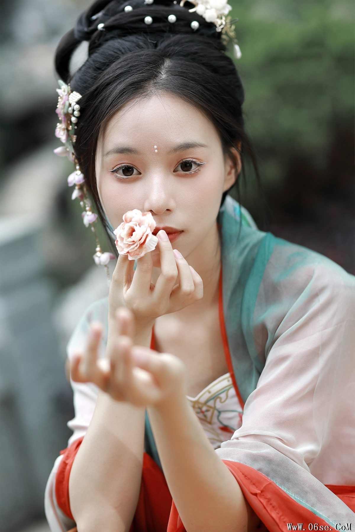 图片[24]-YiTuYu艺图语 Vol.4826 Li Lu Lu[45P]-六色网