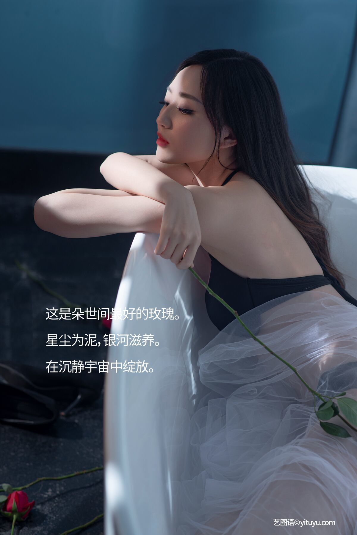 图片[2]-YiTuYu艺图语 Vol.6825 Xiao Yu Er[24P]-六色网