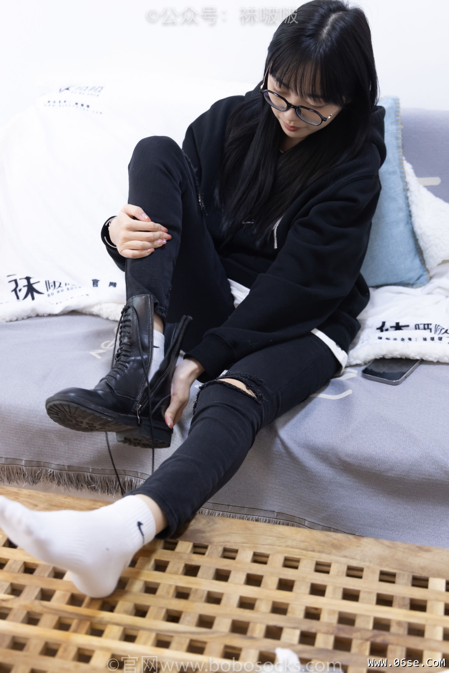 图片[53]-BoBoSocks袜啵啵 No.061 稚予-短靴、白棉袜、裸足[145P]-六色网