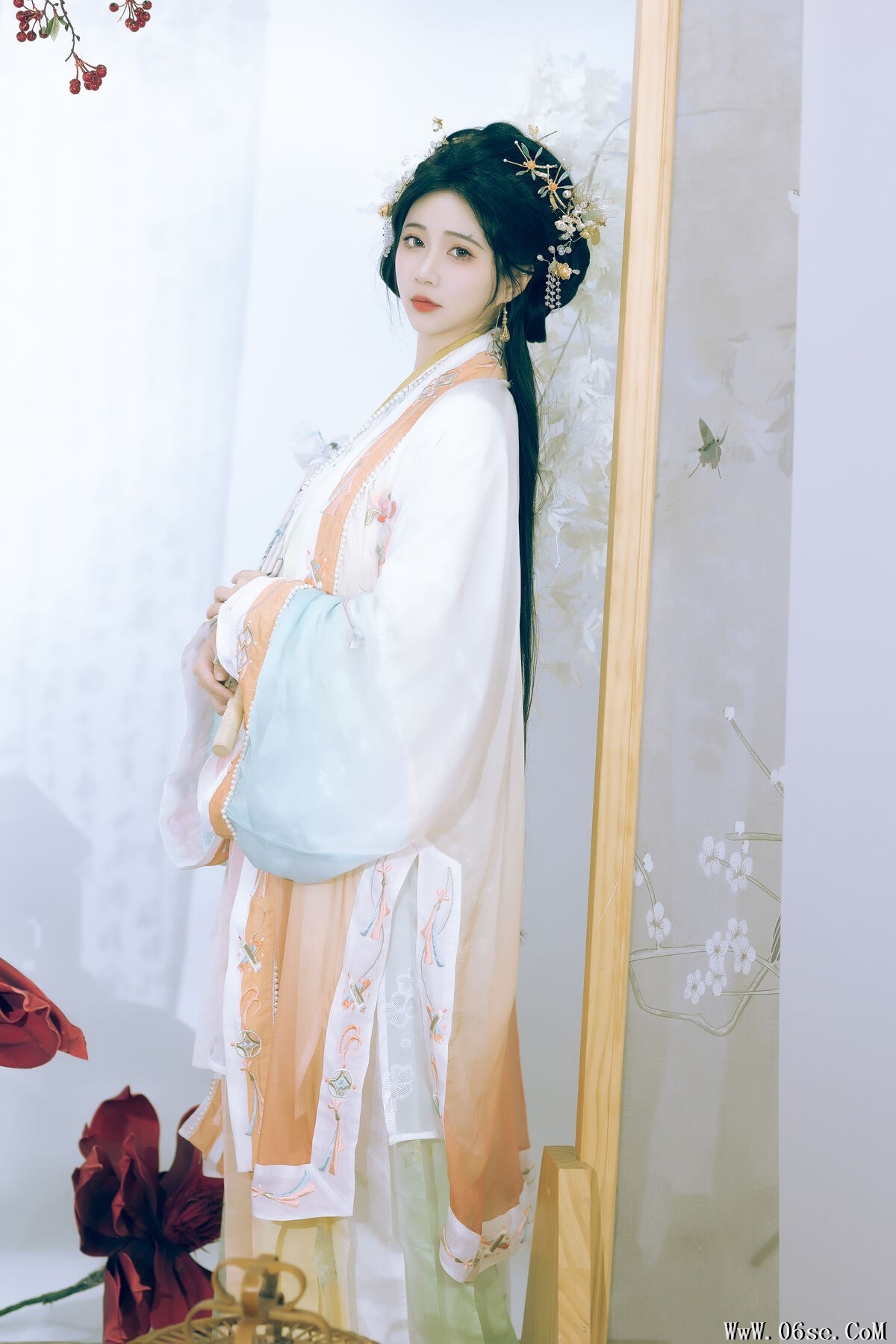 图片[12]-YiTuYu艺图语 Vol.6689 Qi Luo Sheng De Xiao Su Su[29P]-六色网