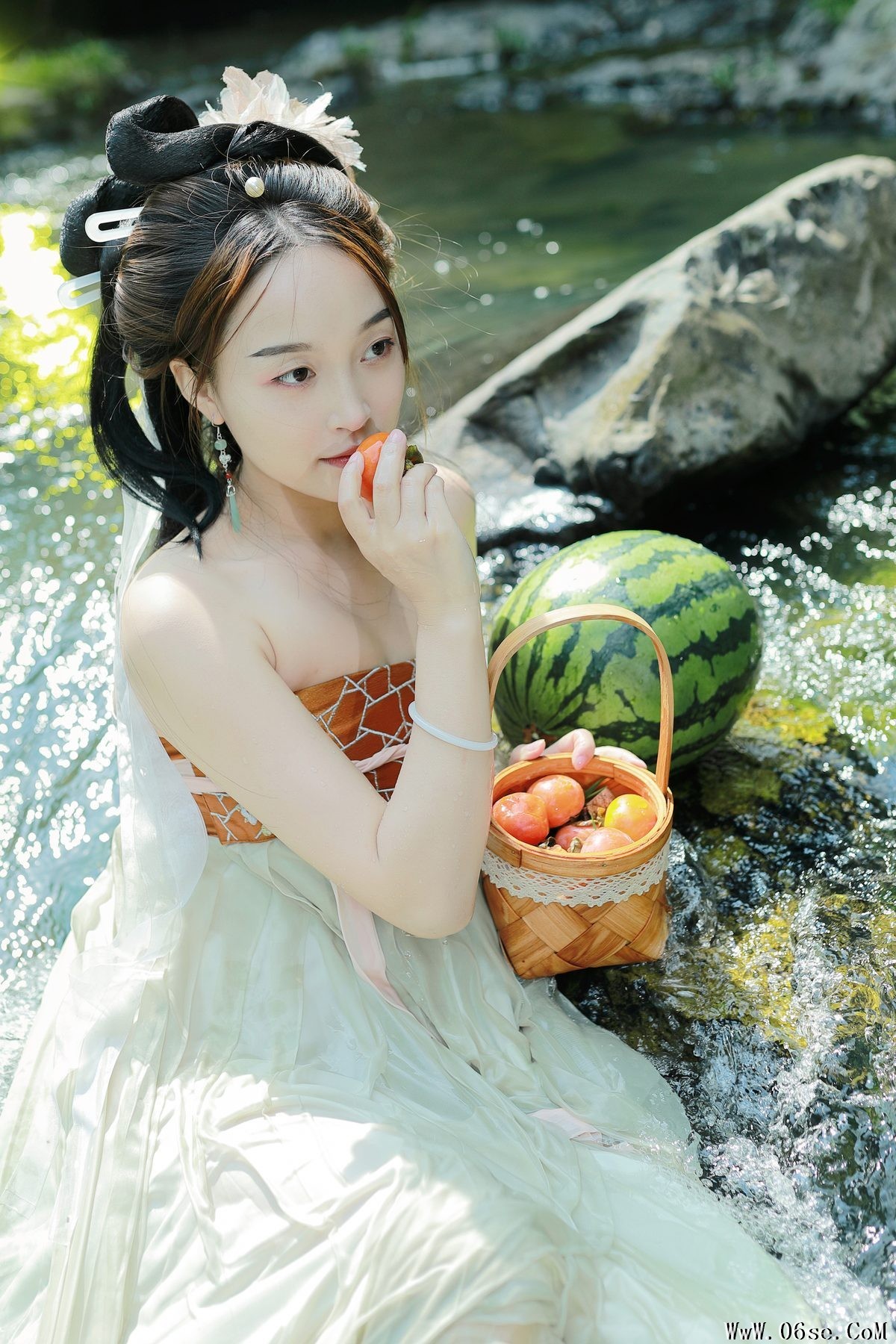 图片[30]-YiTuYu艺图语 Vol.5233 Yu Yan[38P]-六色网