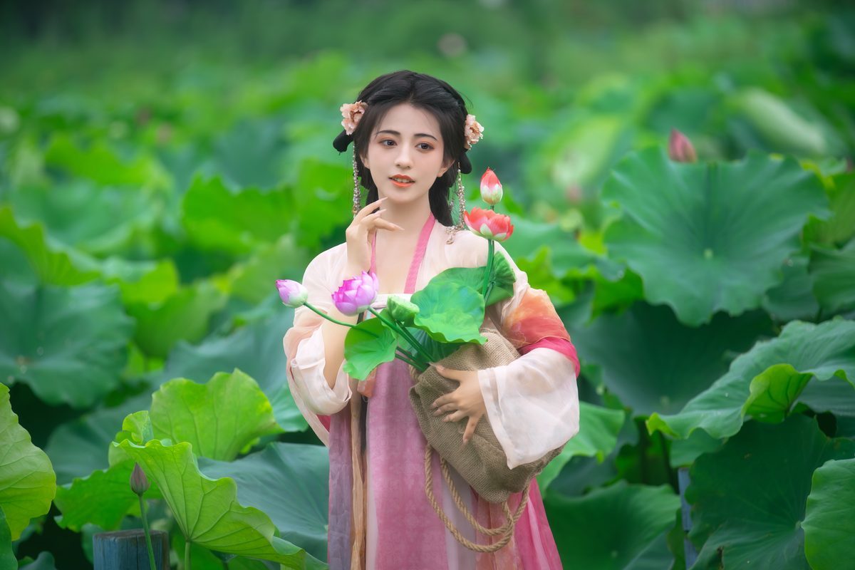 图片[32]-YiTuYu艺图语 Vol.5102 Wan Wan[53P]-六色网