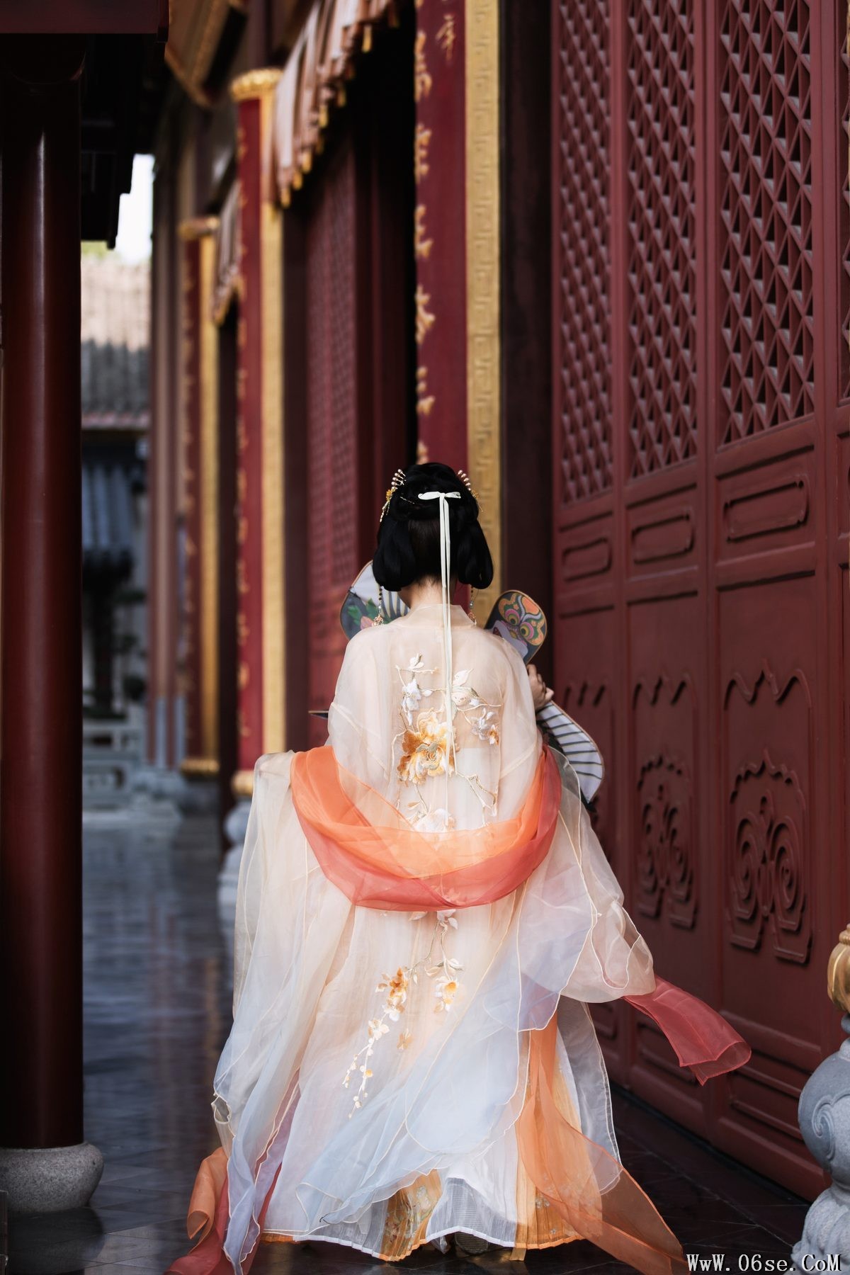 图片[18]-YiTuYu艺图语 Vol.6245 Woozi Pai Guo Jiang[22P]-六色网