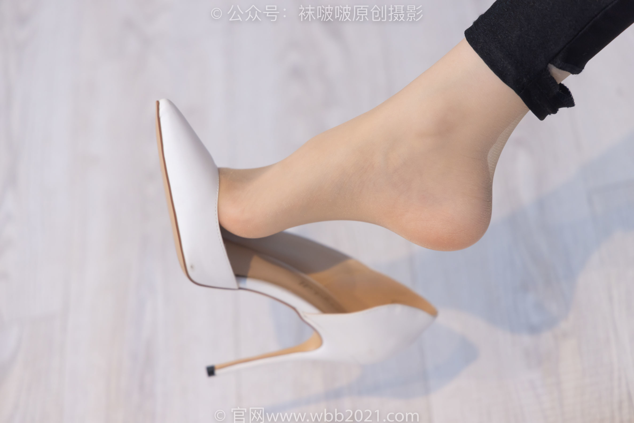 图片[83]-BoBoSocks袜啵啵 No.243 稚予 -两双高跟鞋、肉丝、踩脚裤[164P]-六色网