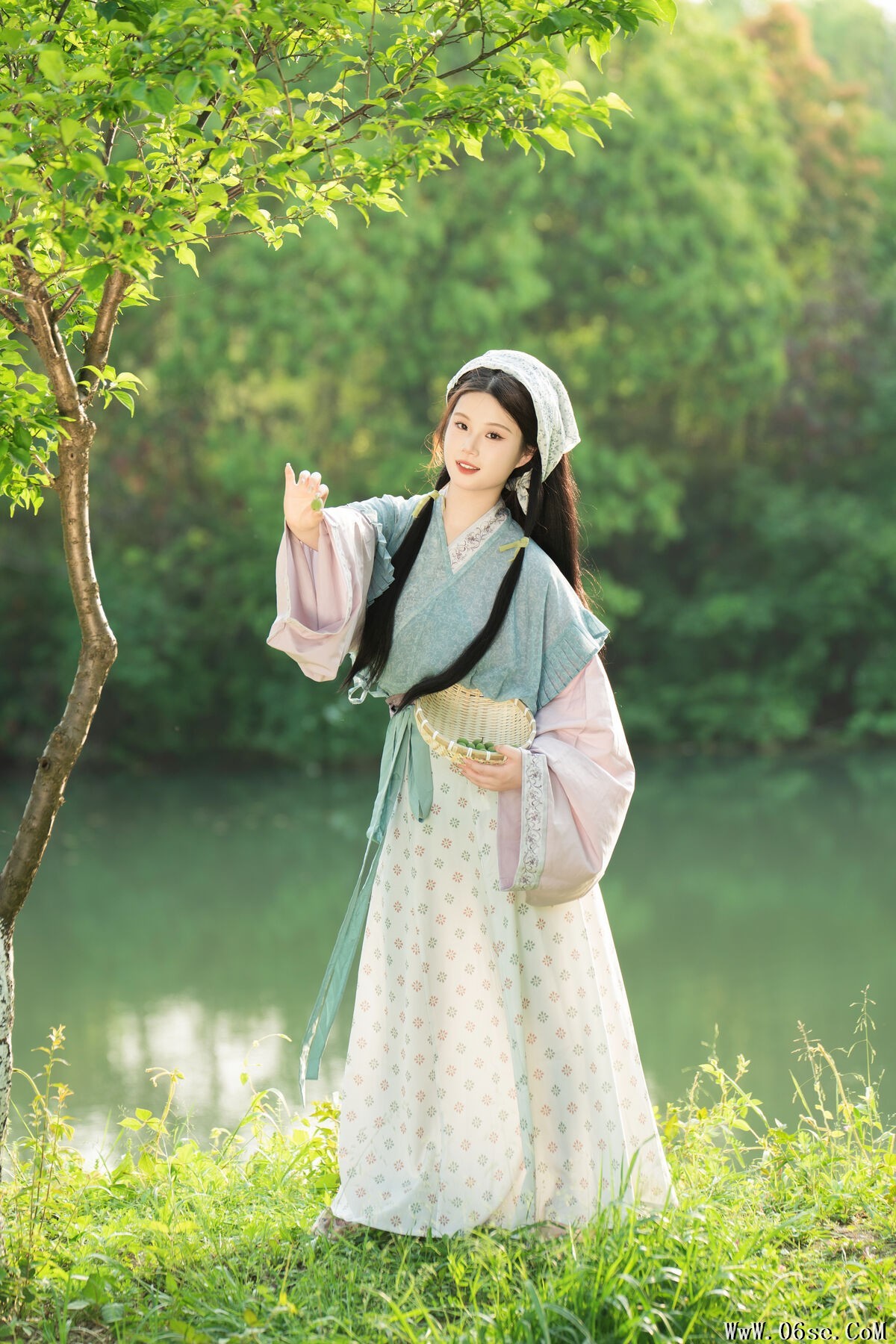 图片[23]-YiTuYu艺图语 Vol.6979 Xi Gua[25P]-六色网