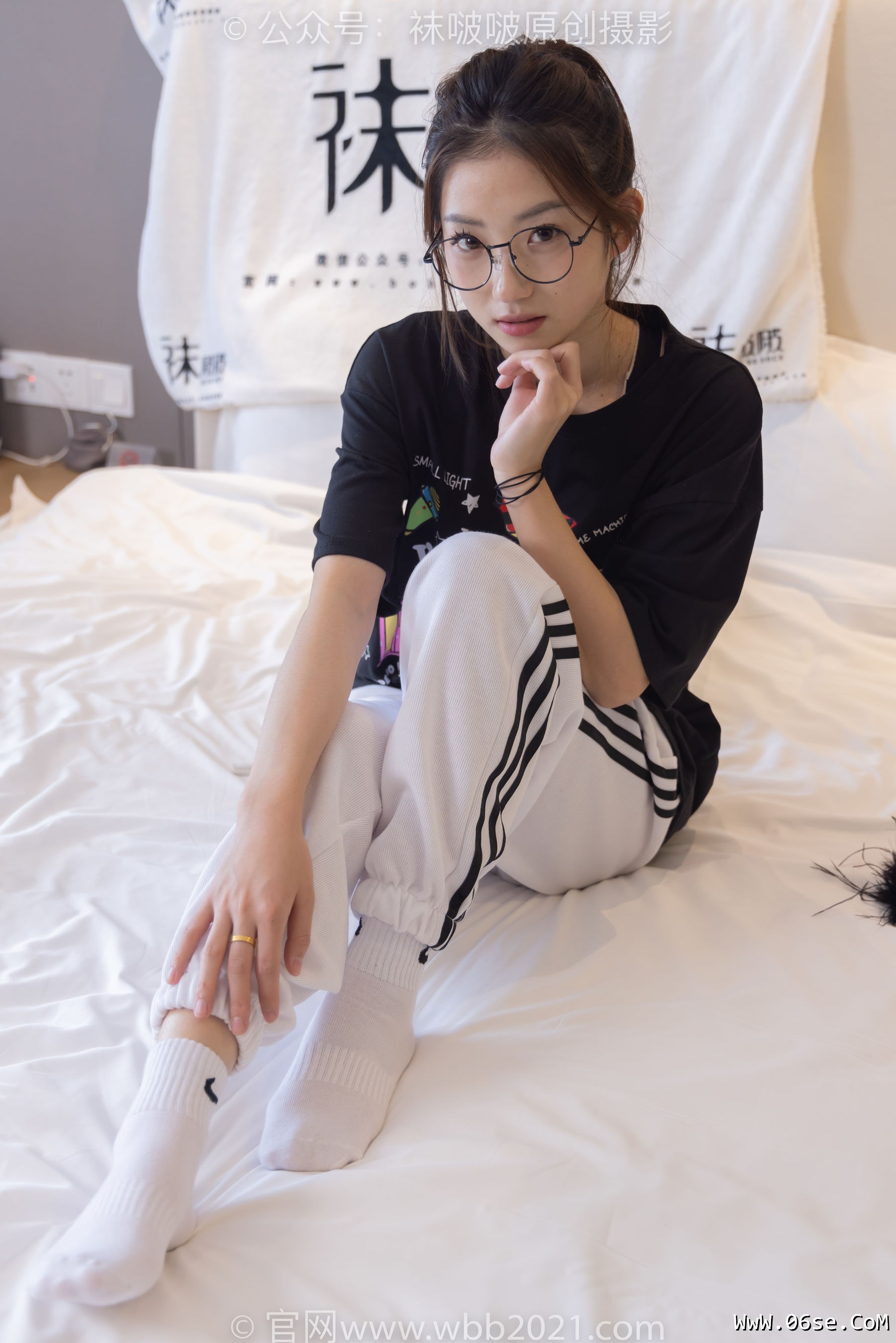 图片[12]-BoBoSocks袜啵啵 No.382 小沫 -板鞋、白棉袜[143P]-六色网