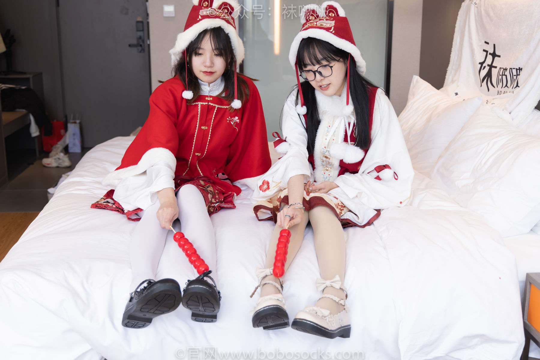 图片[18]-BoBoSocks袜啵啵 No.054 小甜豆与稚予-给大家拜年啦[139P]-六色网