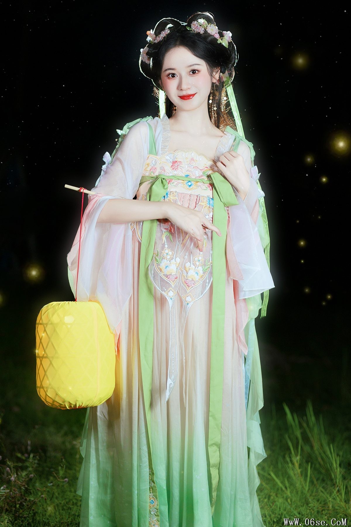 YiTuYu艺图语 Vol.5562 Shu Pian Yoyi[27P]-六色网