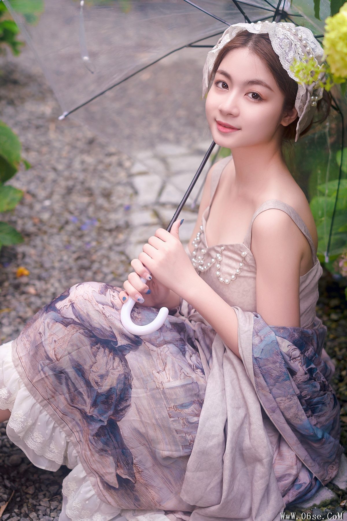 YiTuYu艺图语 Vol.4261 Ling Ji Chu De Mi Tuan[25P]-六色网
