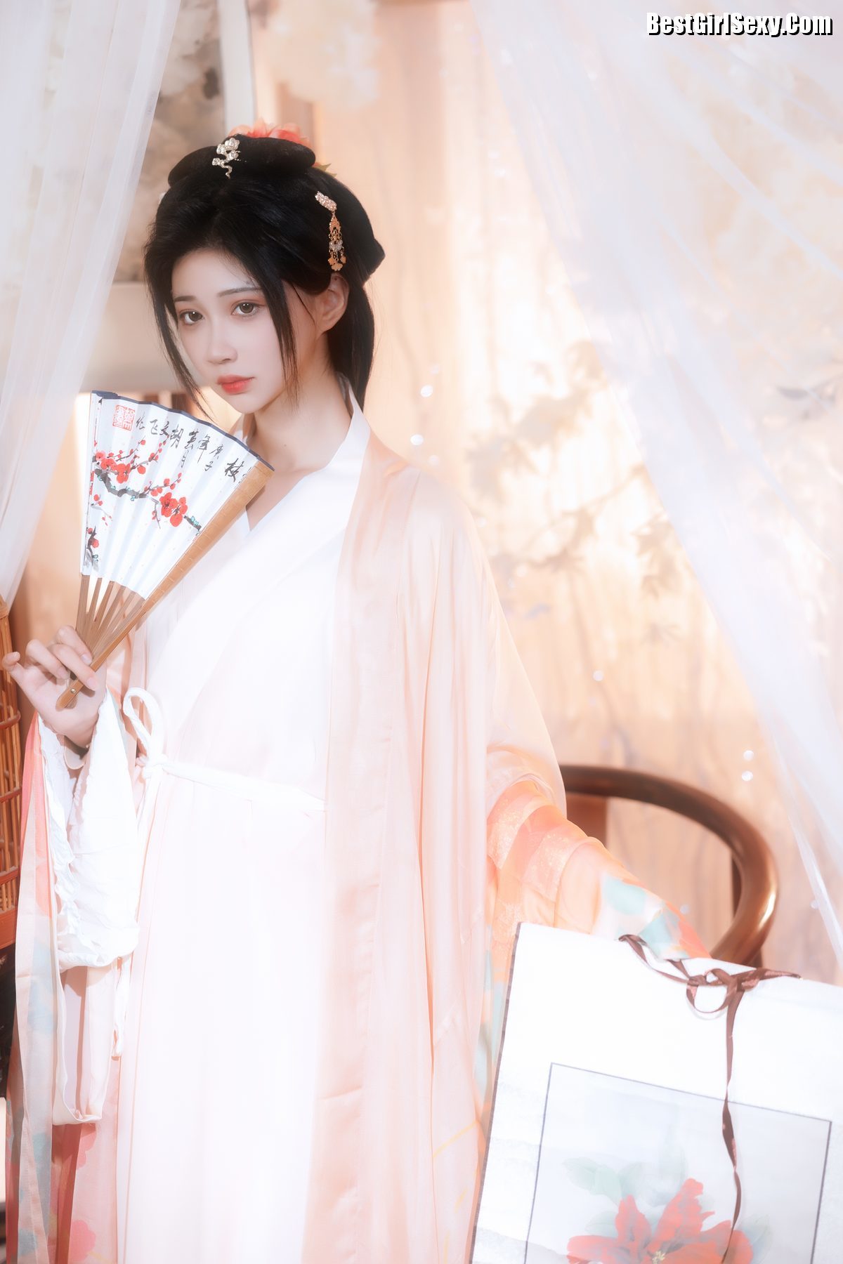 图片[6]-YiTuYu艺图语 Vol.4011 Qi Luo Sheng De Xiao Su Su[30P]-六色网