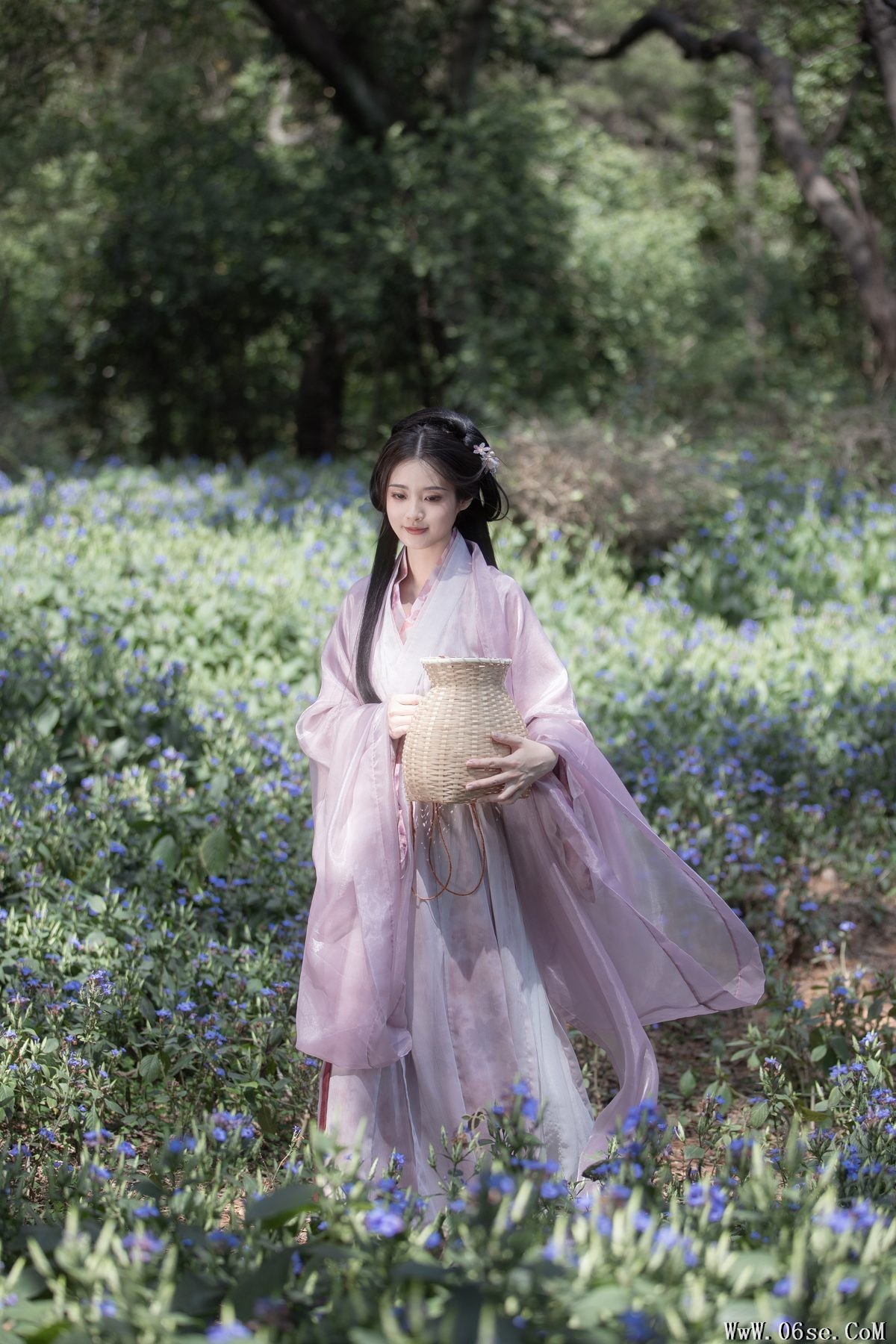 图片[34]-YiTuYu艺图语 Vol.3911 San Ye Jiang Jiang[47P]-六色网
