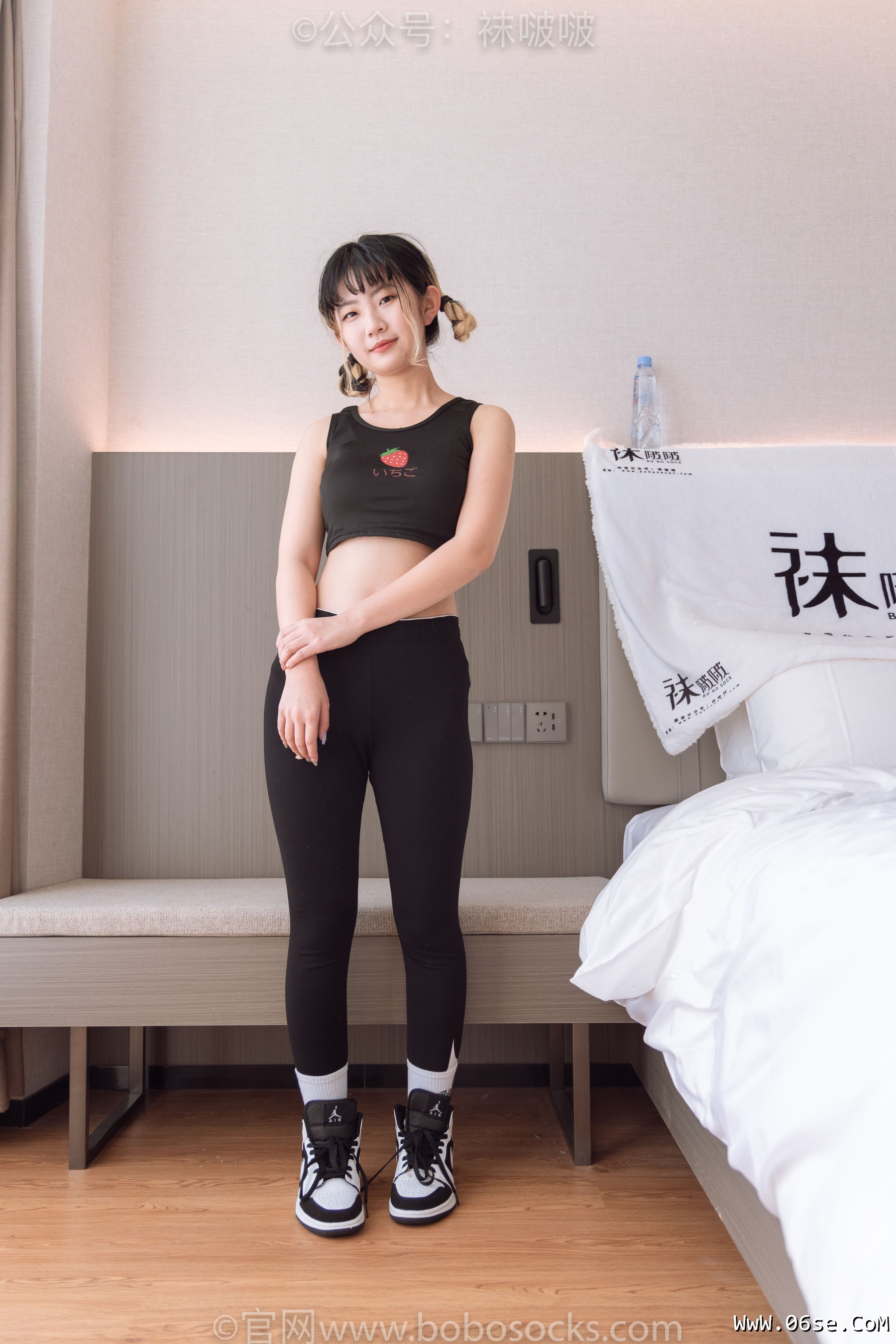 图片[2]-BoBoSocks袜啵啵 No.059 砂糖-AJ板鞋、白棉袜、裸足[142P]-六色网