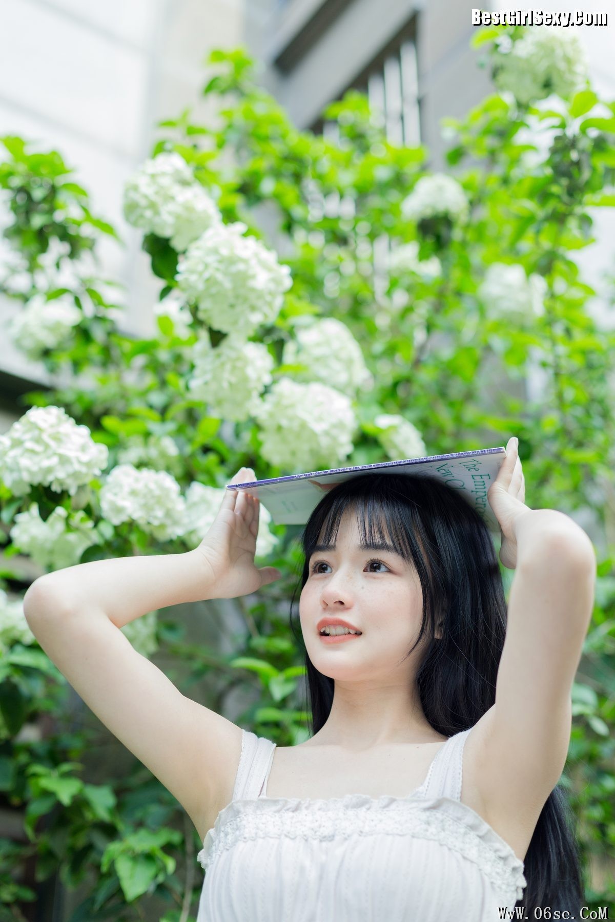 图片[13]-YiTuYu艺图语 Vol.4045 Xiao Yi Mei Mei Cute[31P]-六色网