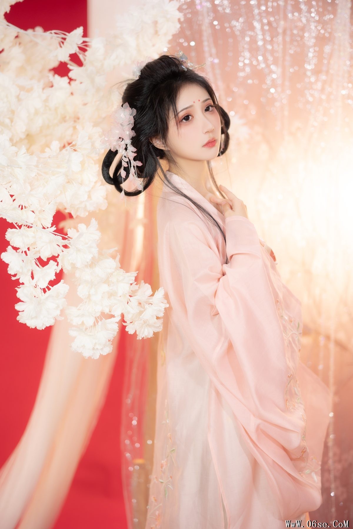 图片[8]-YiTuYu艺图语 Vol.3705 Qi Luo Sheng De Xiao Su Su[25P]-六色网