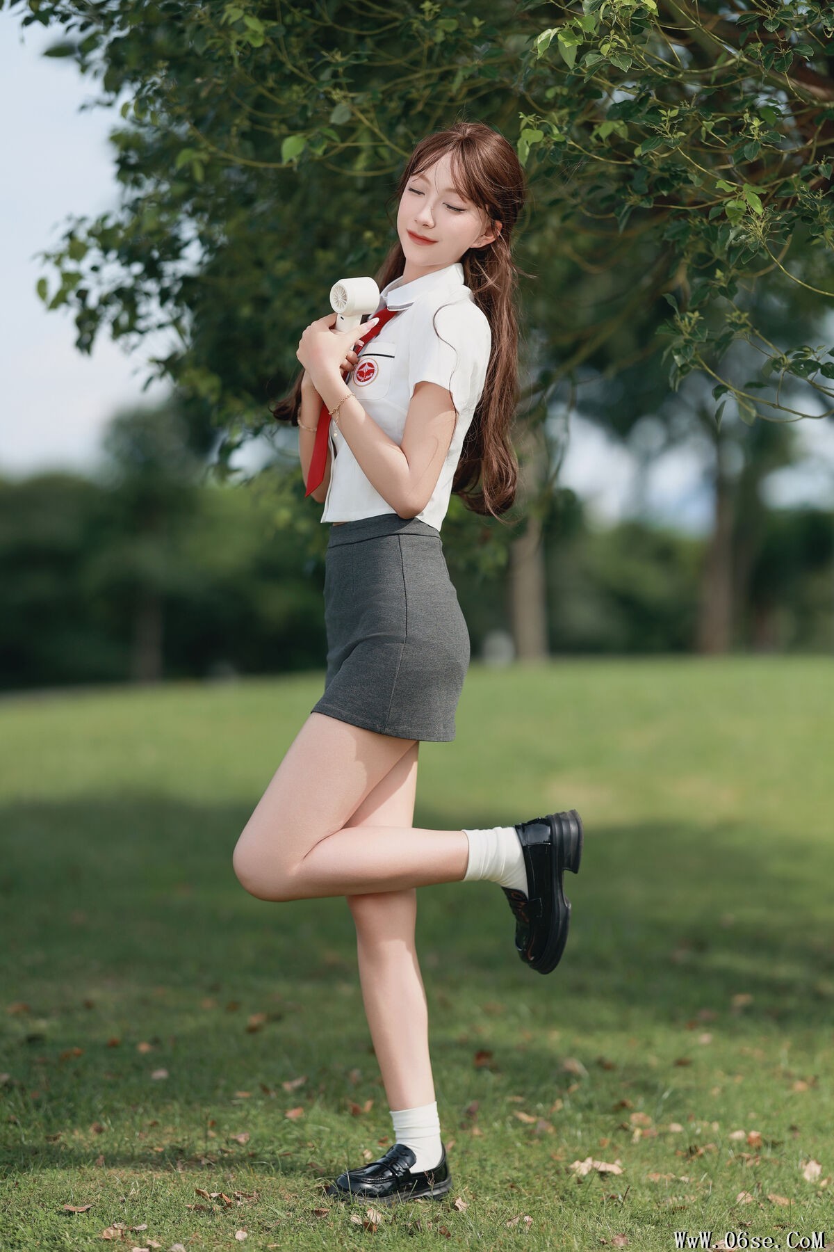 图片[8]-YiTuYu艺图语 Vol.7392 Zhou Zhou[24P]-六色网