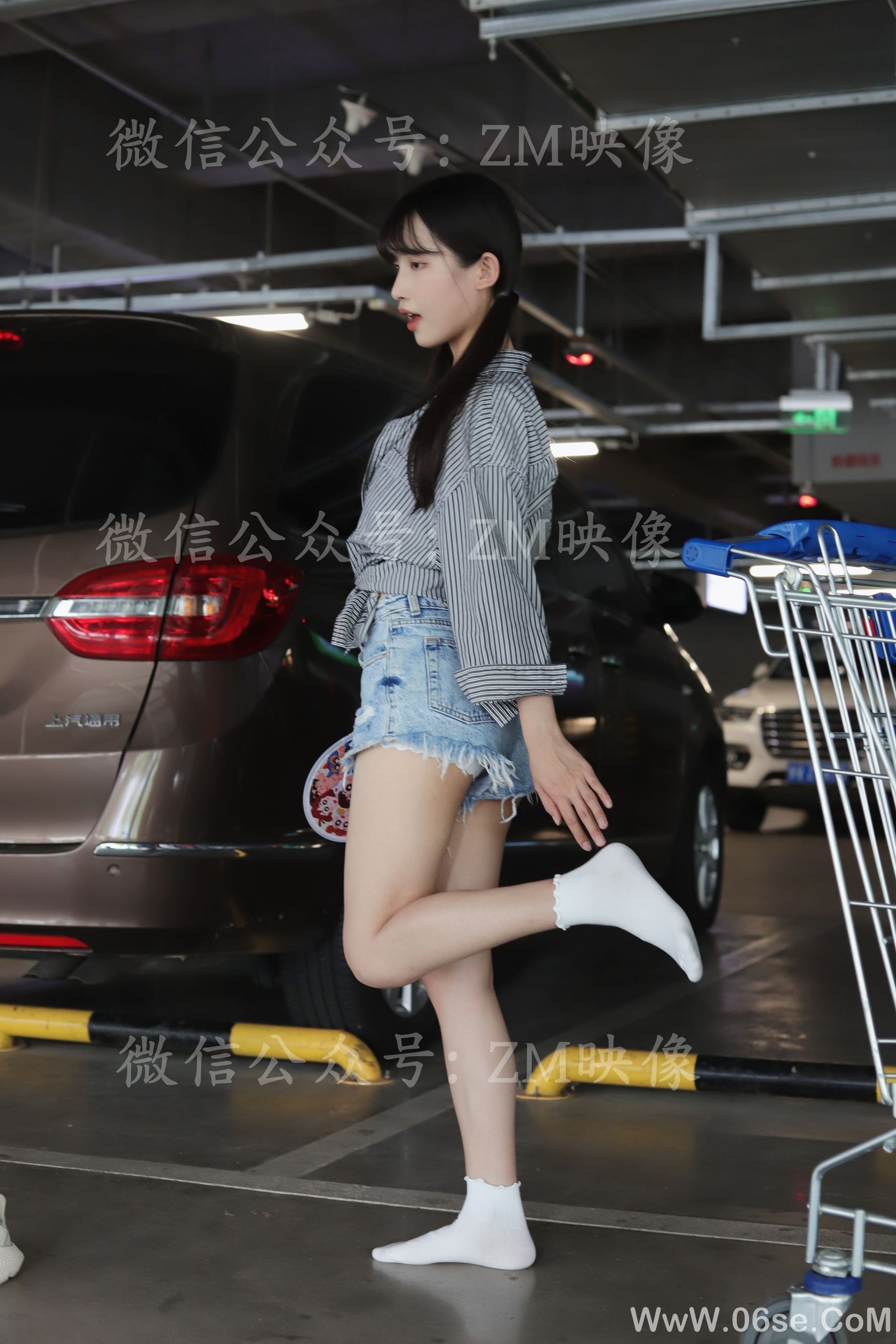 图片[36]-[织梦映像] 爱在深秋-轻罗小扇扑流萤[305P]-六色网