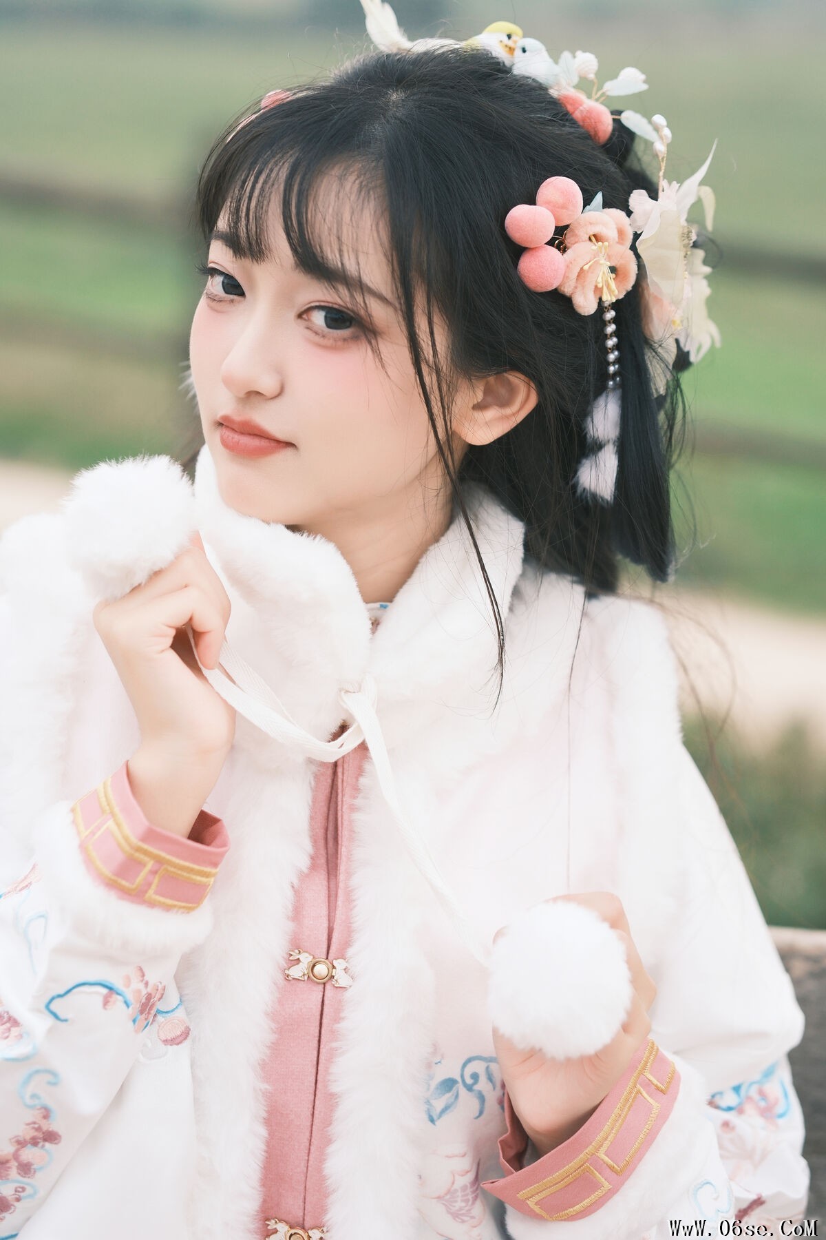 图片[9]-YiTuYu艺图语 Vol.6758 Er Liang Feng Yue[21P]-六色网