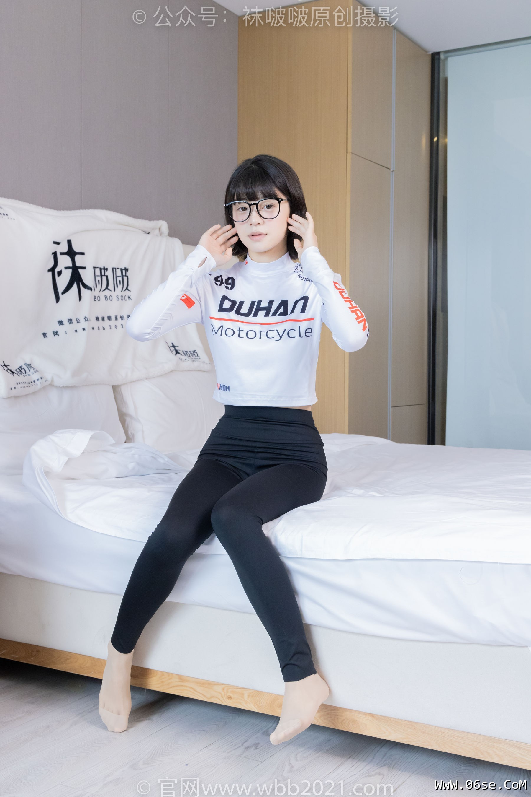 图片[26]-BoBoSocks袜啵啵 No.410 糯米 -运动鞋、白棉袜、肉丝、瑜伽裤裤里丝[145P]-六色网