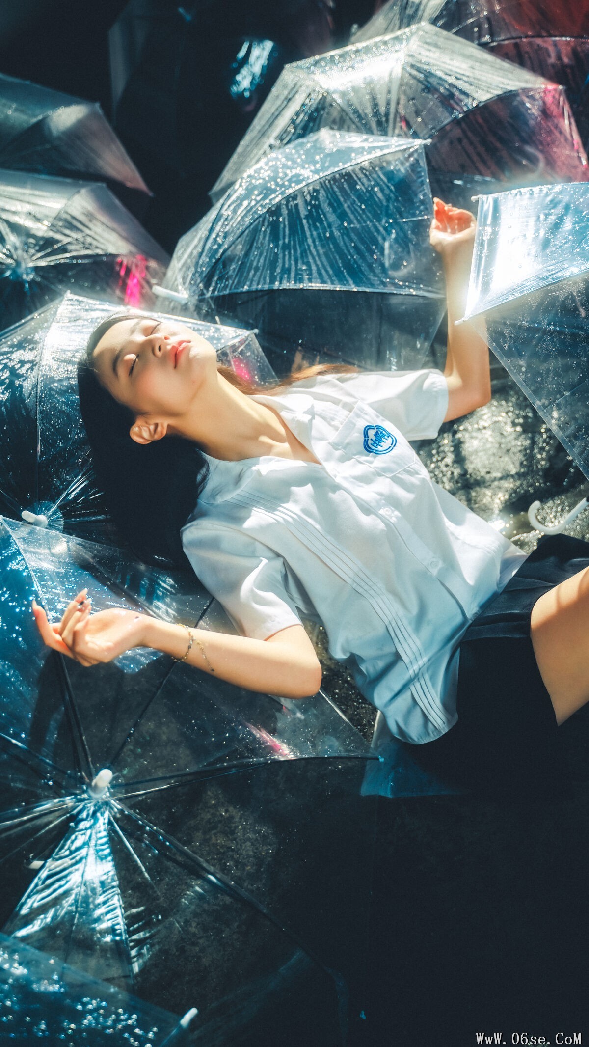 图片[23]-YiTuYu艺图语 Vol.7610 Xiao Yi[28P]-六色网