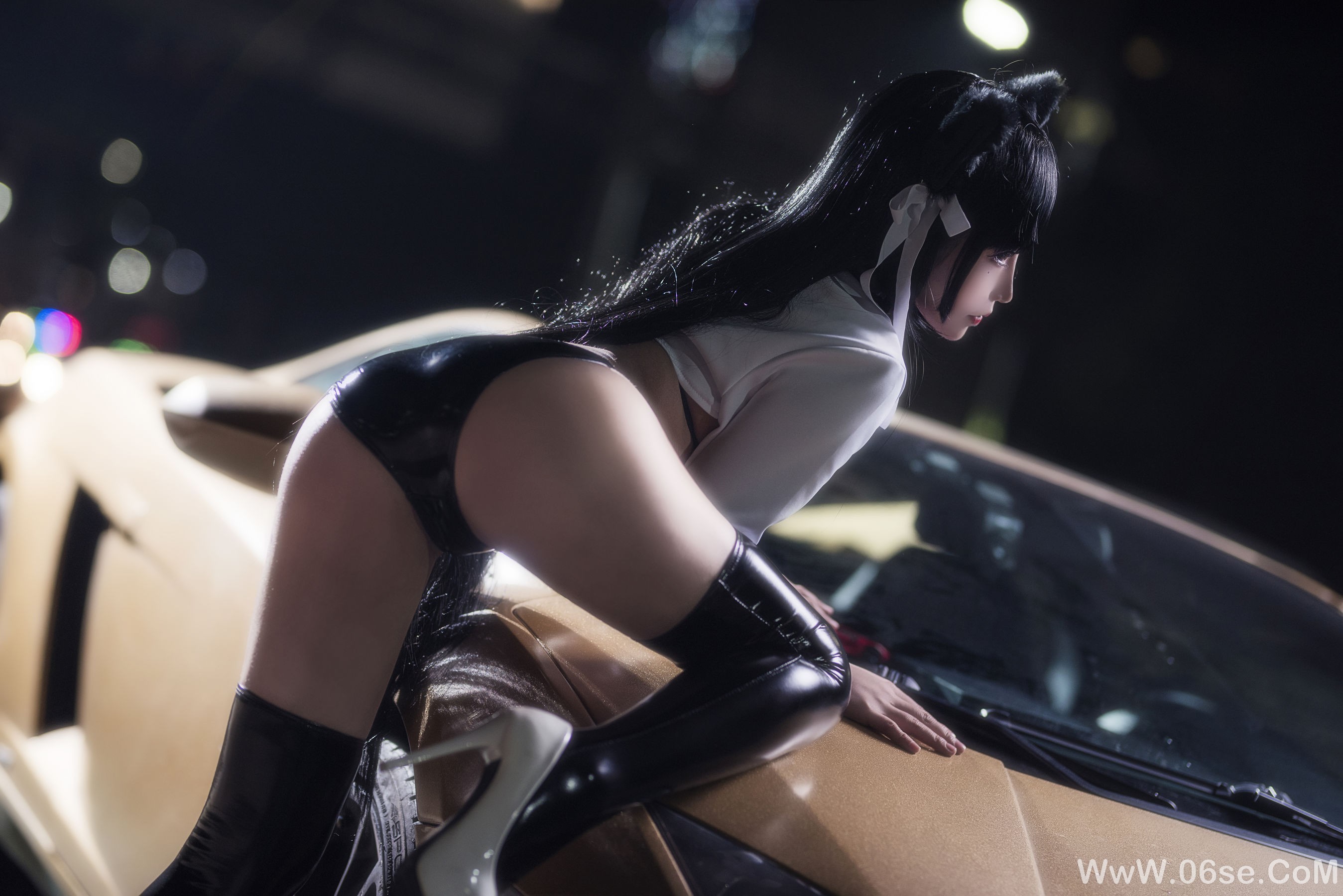 图片[13]-二次元妹子抱走莫子aa 赛车女郎[23P]-六色网