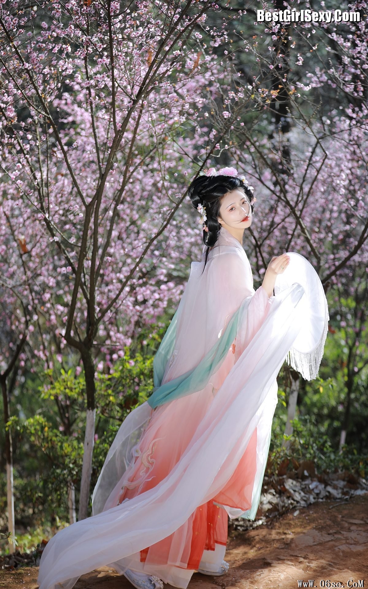 图片[10]-YiTuYu艺图语 Vol.3732 Wu Sui[28P]-六色网