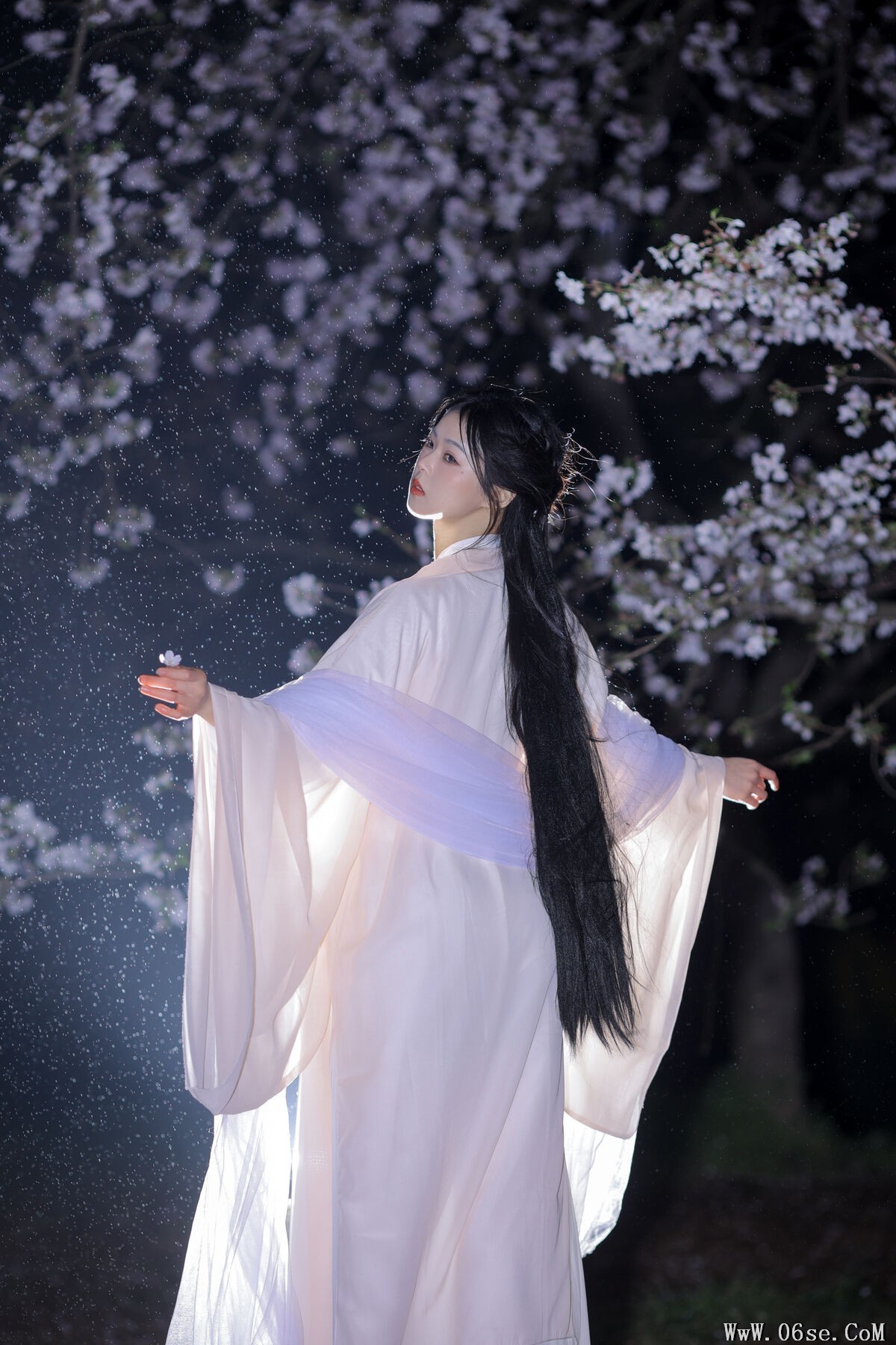 图片[14]-YiTuYu艺图语 Vol.6792 Xiao Yang[23P]-六色网
