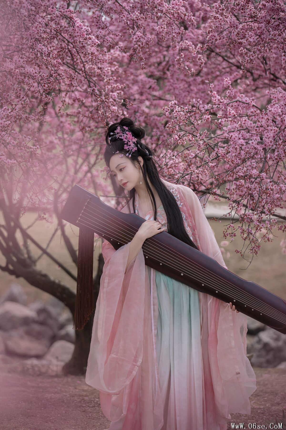 图片[23]-YiTuYu艺图语 Vol.6613 Ling Zi Xi[25P]-六色网