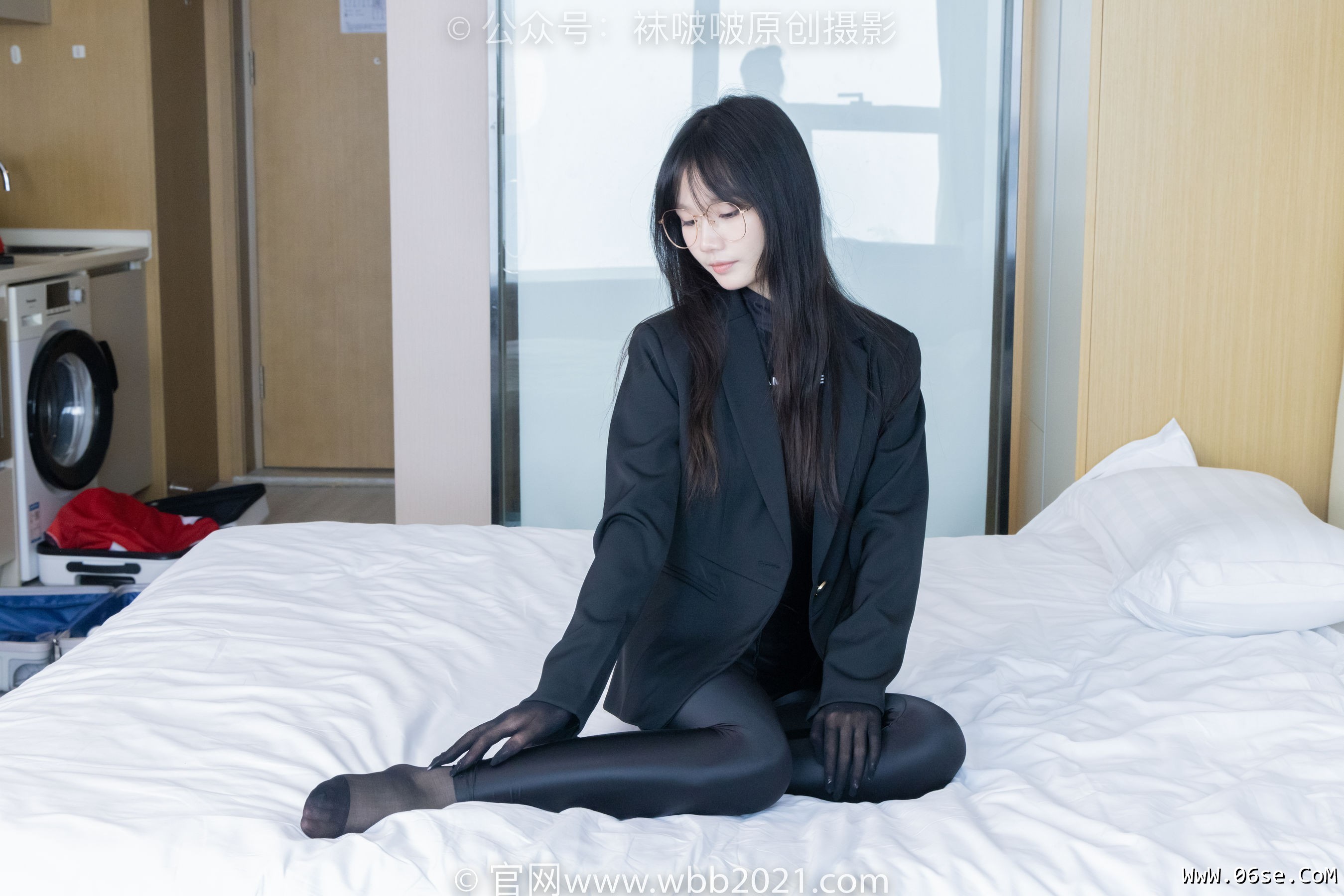 图片[31]-BoBoSocks袜啵啵 No.423 甜甜圈 -长靴、黑丝、连体衣裤里丝[145P]-六色网