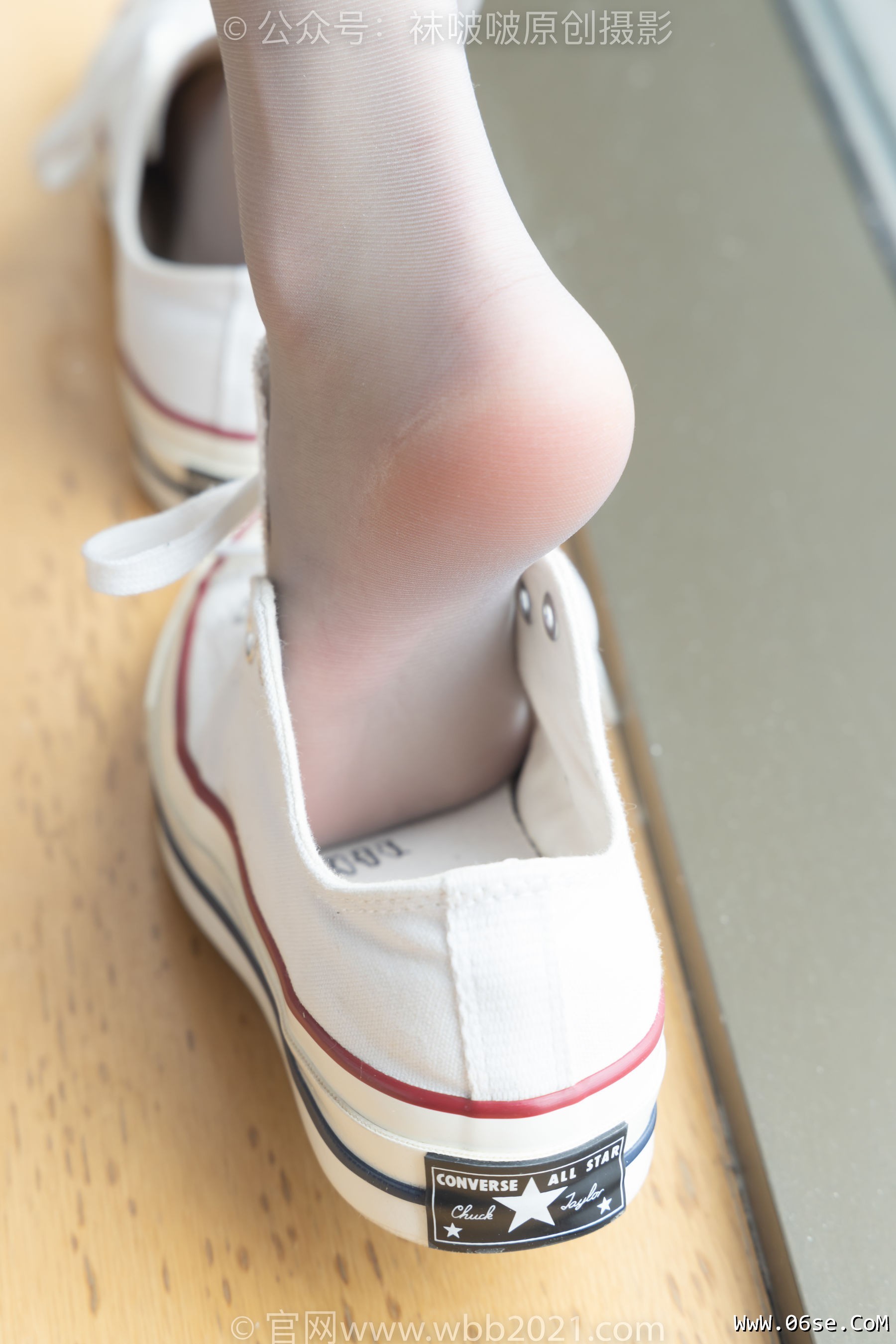 图片[109]-BoBoSocks袜啵啵 No.379 稚予 -板鞋、灰丝[140P]-六色网