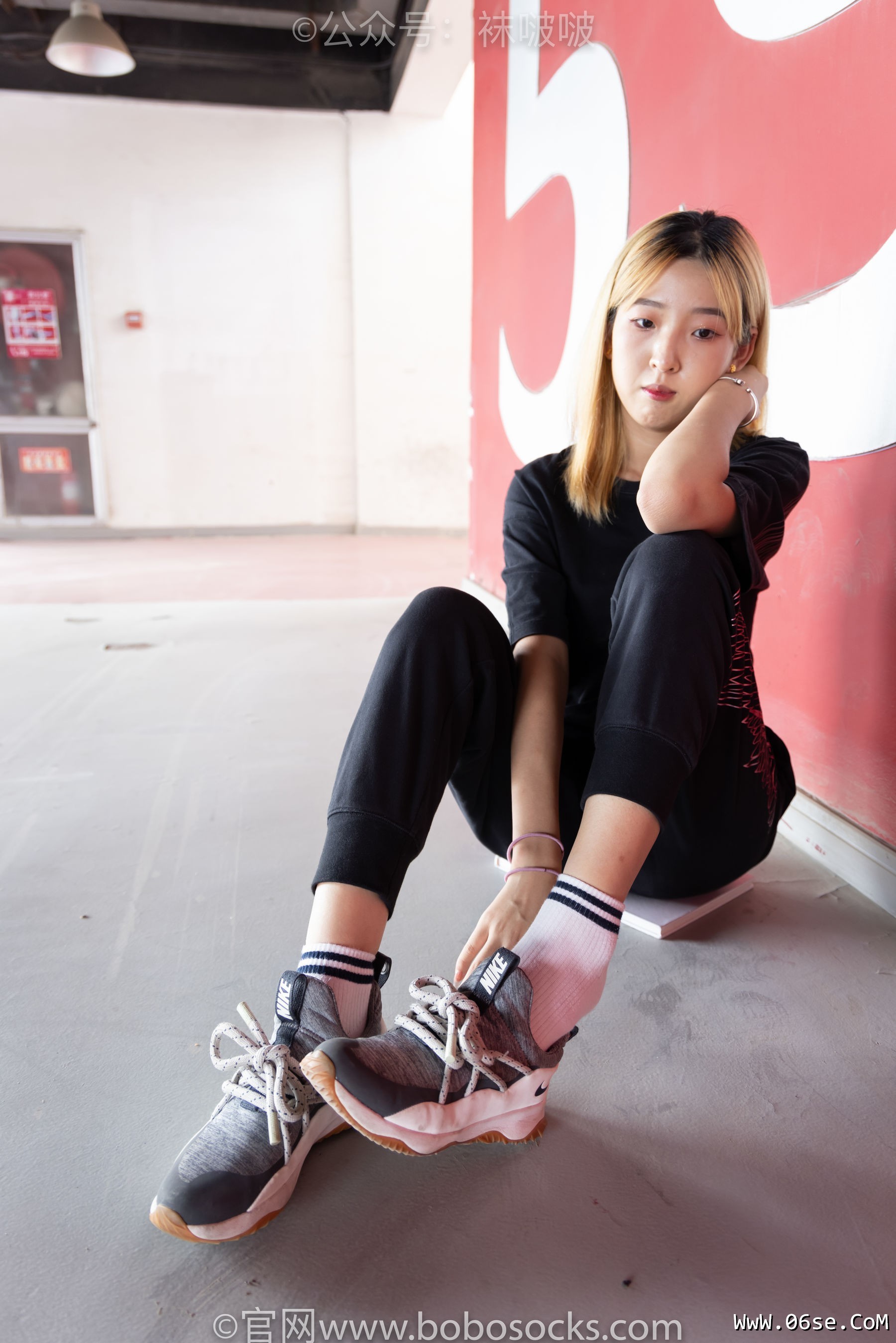 图片[31]-BoBoSocks袜啵啵 No.018 木木-运动鞋、白棉袜、裸足[136P]-六色网