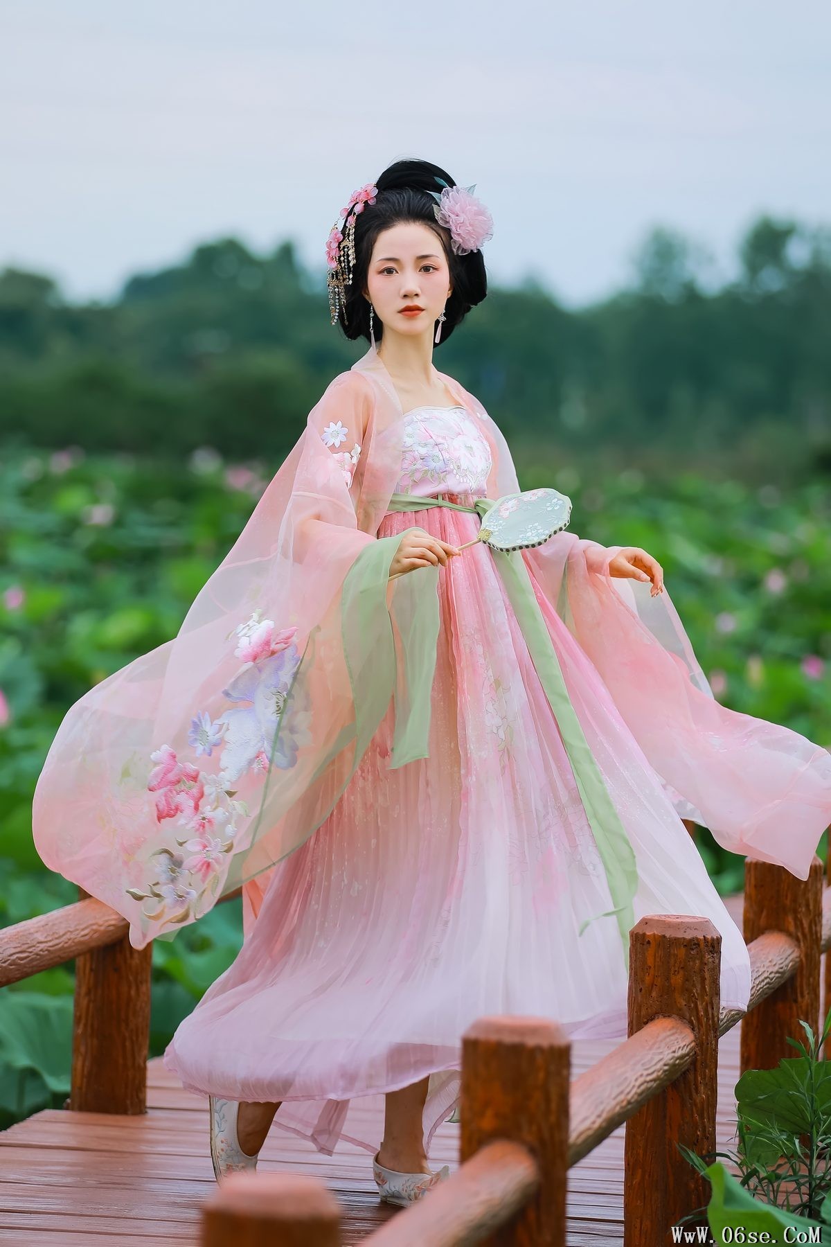 图片[22]-YiTuYu艺图语 Vol.5167 Tian Tian[22P]-六色网