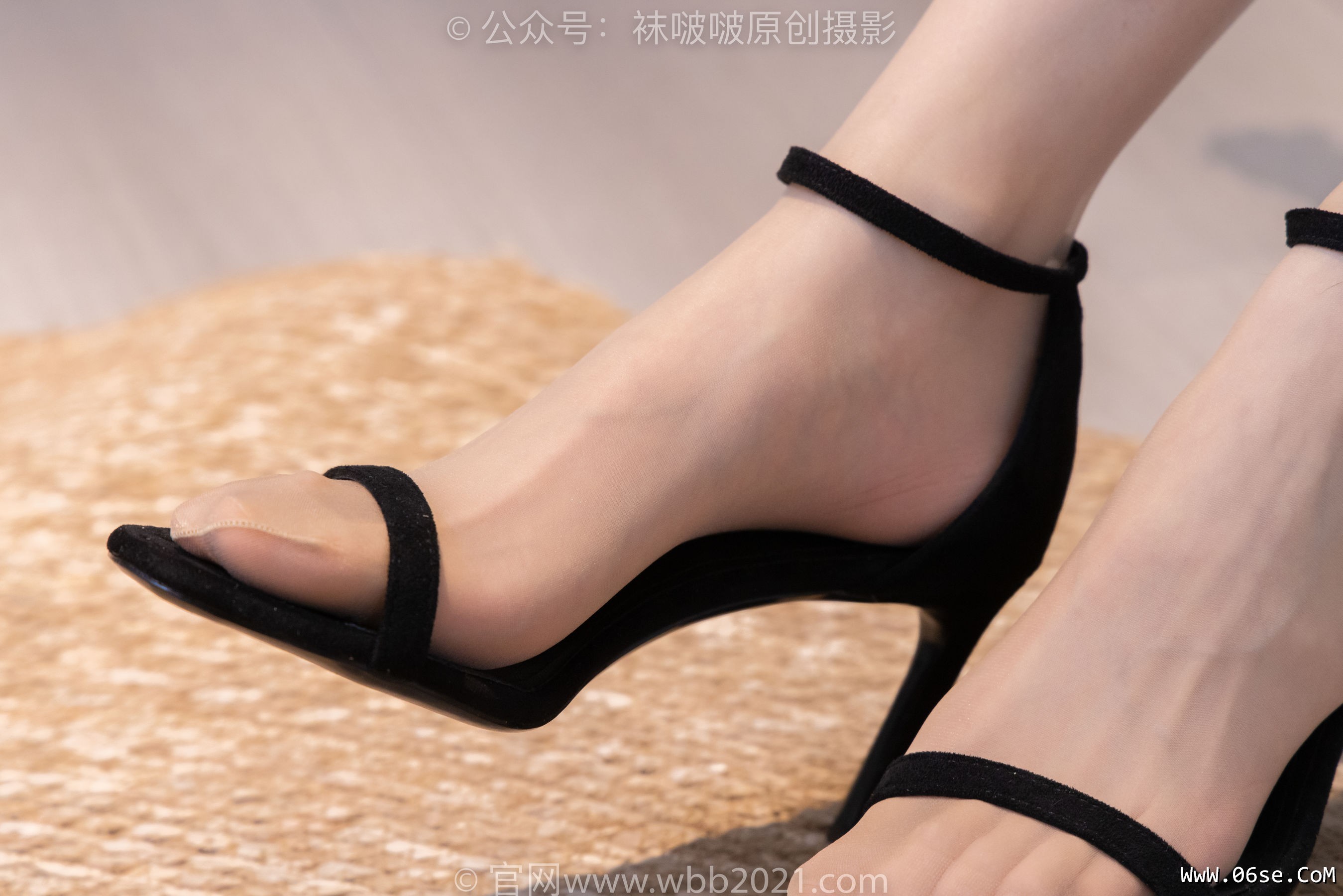 图片[124]-BoBoSocks袜啵啵 No.357 雪糕 -高跟鞋、高跟凉鞋、肉丝、裸足[145P]-六色网