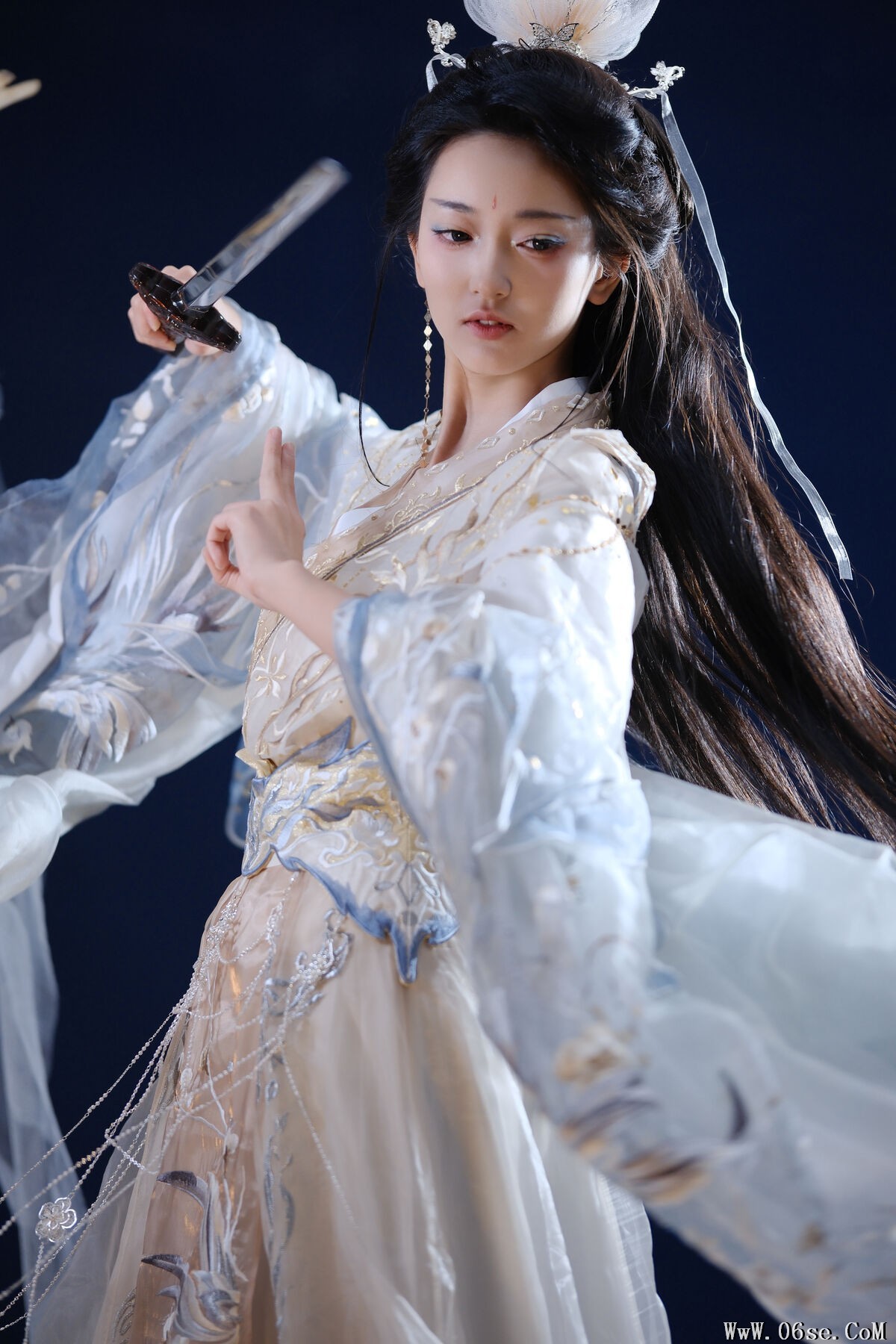 图片[14]-YiTuYu艺图语 Vol.7140 Leng Ku Wang Ye[21P]-六色网
