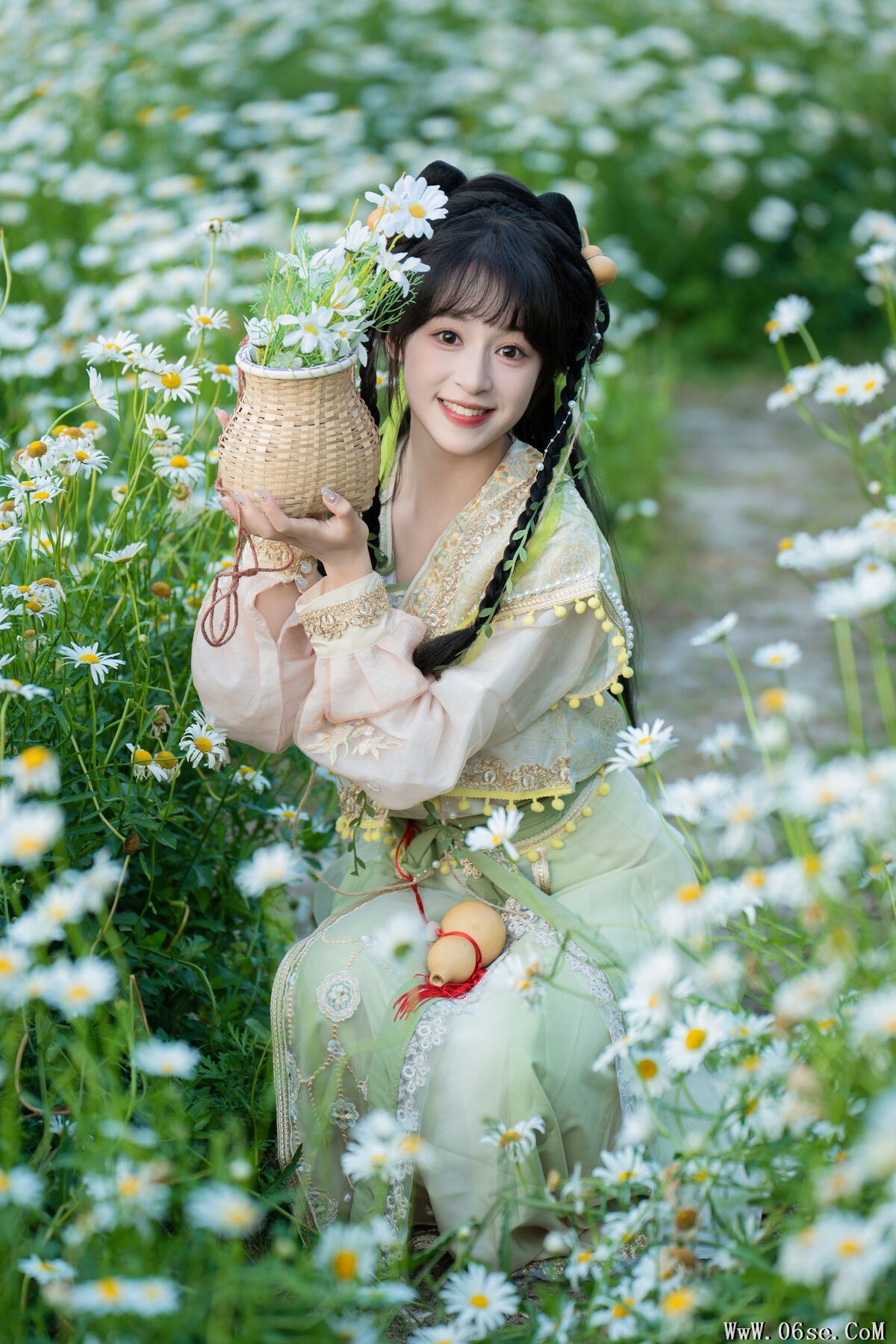图片[16]-YiTuYu艺图语 Vol.7299 Xia Yu Xiao Nian[25P]-六色网