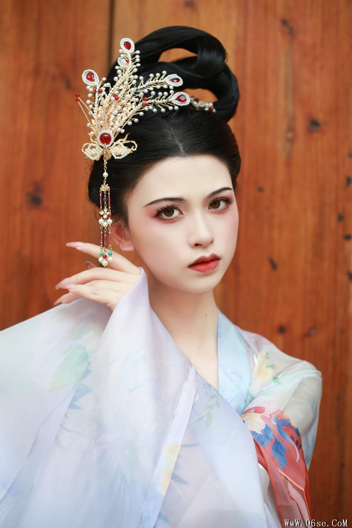 图片[6]-YiTuYu艺图语 Vol.5366 Nie Er[28P]-六色网