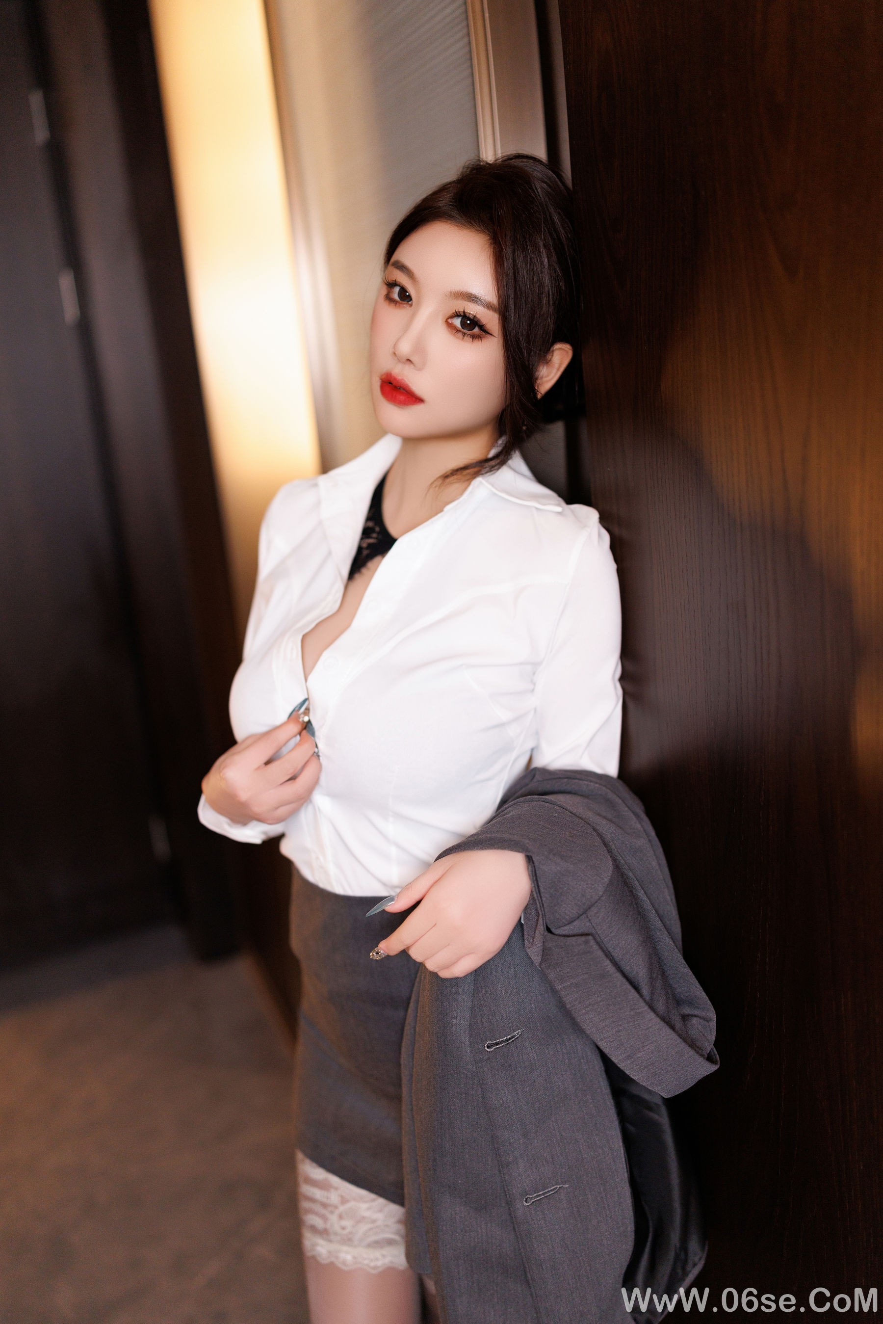 图片[18]-杨晨晨 – OL秘书[95P]-六色网
