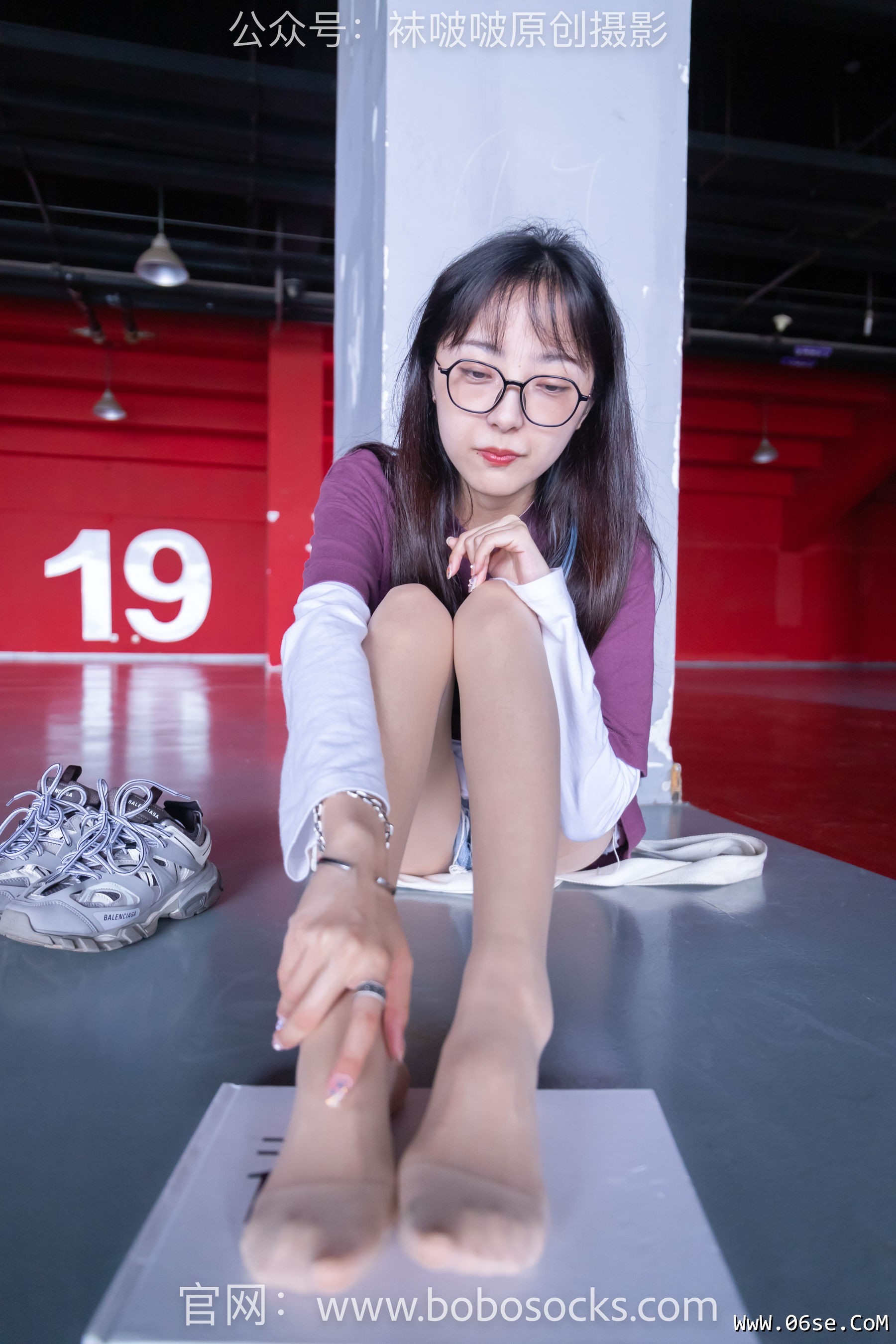 图片[131]-BoBoSocks袜啵啵 积分限定作品010 稚予-巴黎世家运动鞋、白棉袜、肉丝[144P]-六色网