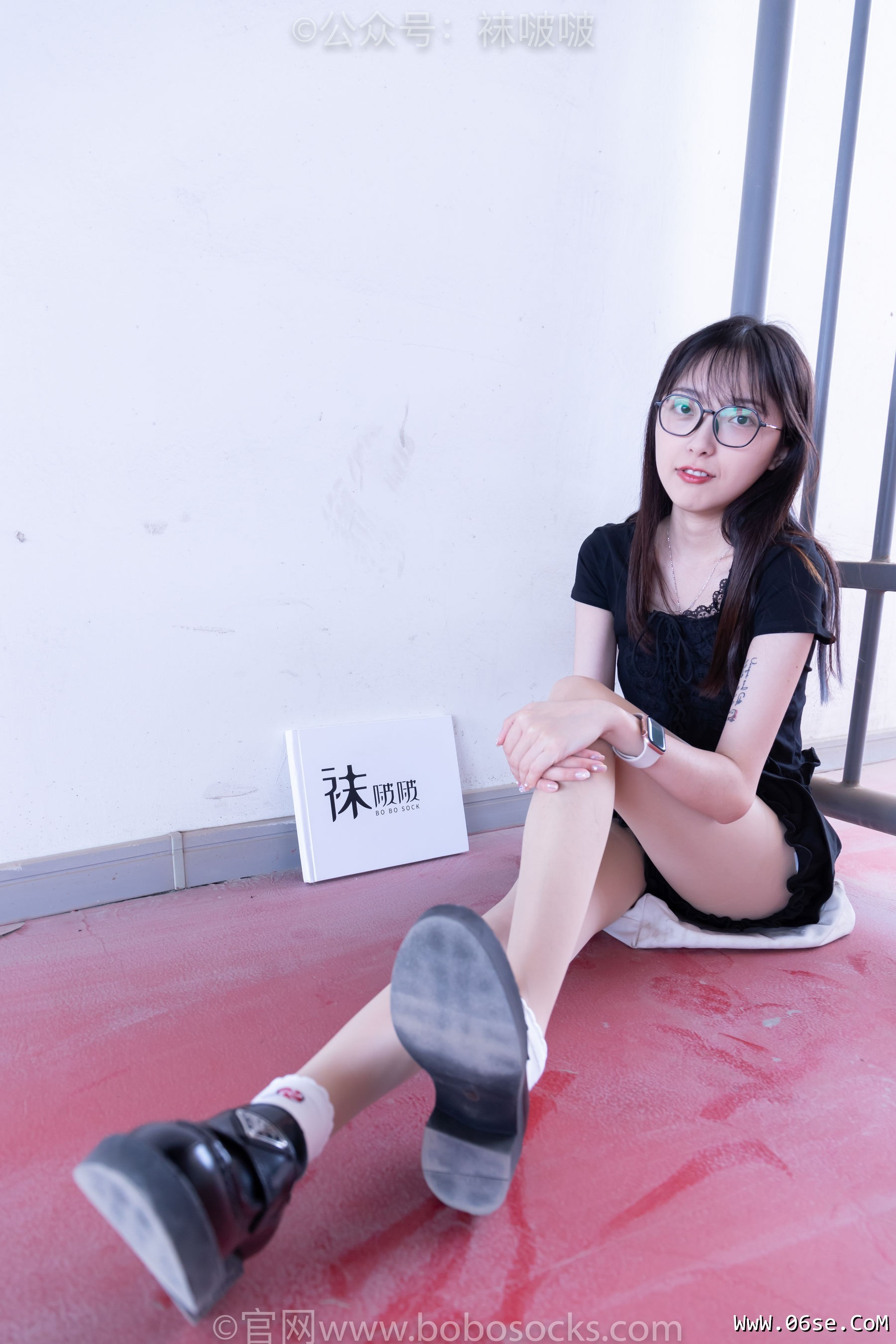 图片[33]-BoBoSocks袜啵啵 No.030 稚予- 皮鞋、短白棉袜、肉丝[141P]-六色网