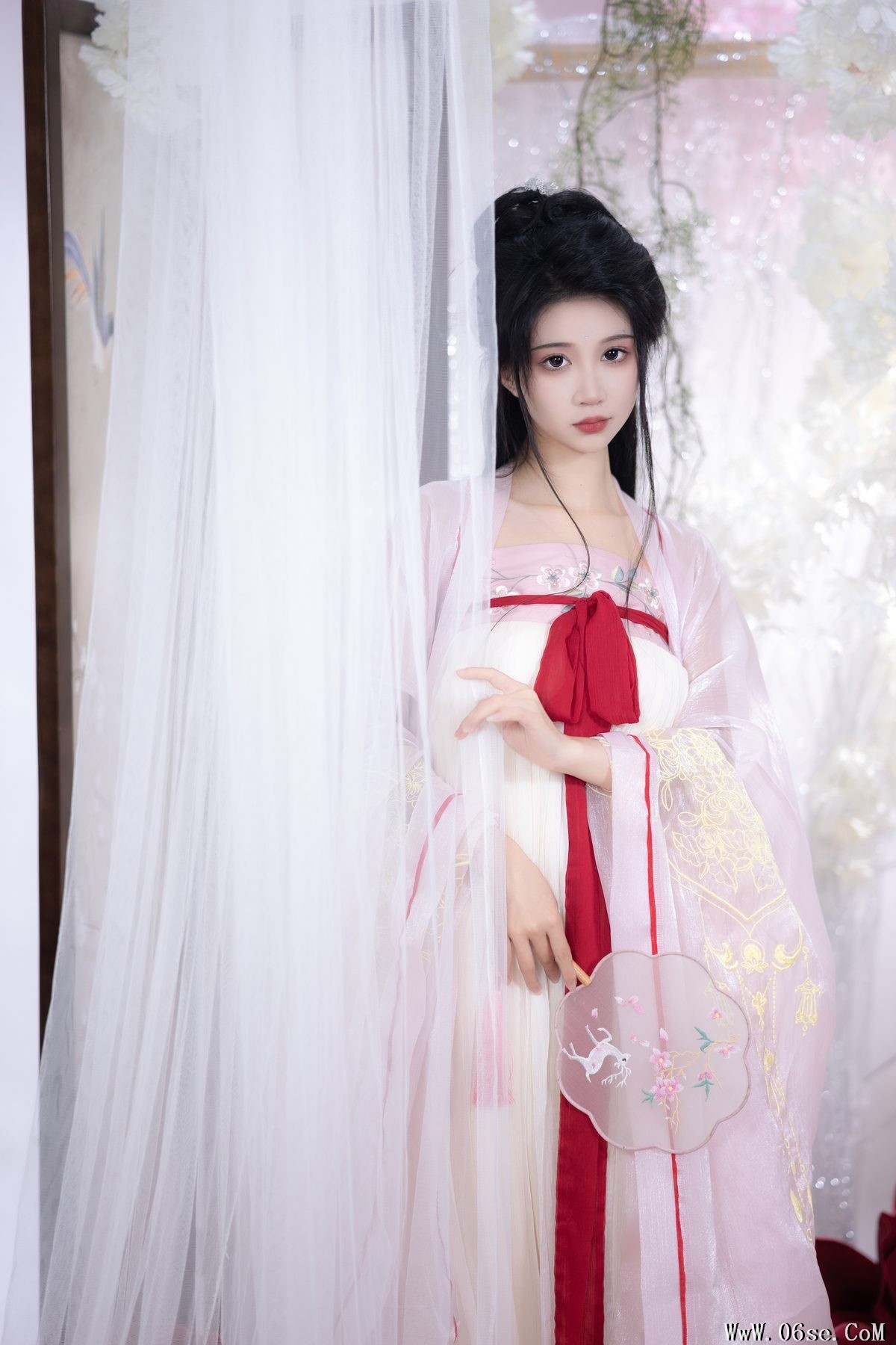 图片[12]-YiTuYu艺图语 Vol.4146 Qi Luo Sheng De Xiao Su Su[27P]-六色网