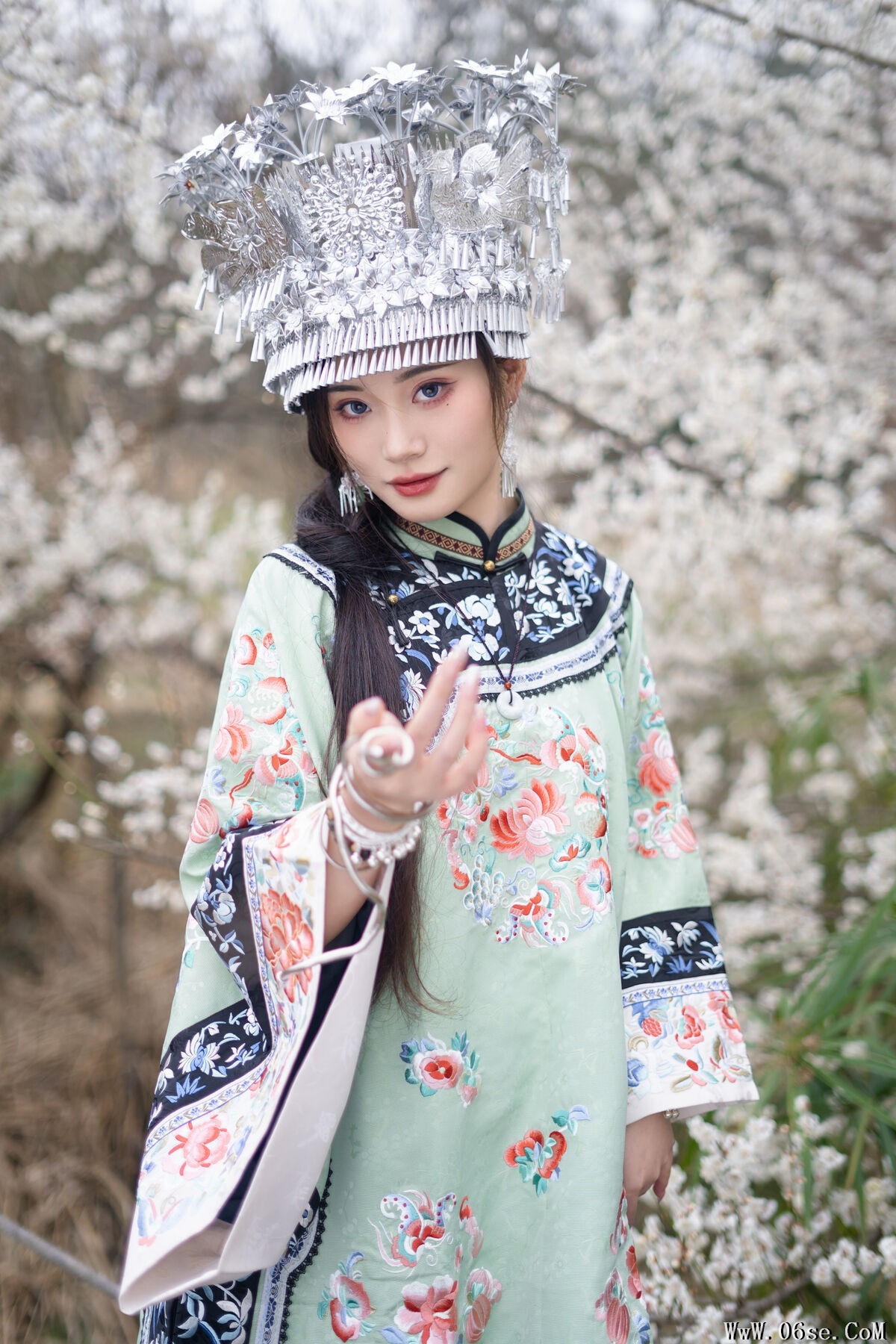 图片[15]-YiTuYu艺图语 Vol.6686 Yan Zi Shi Dong Dong Ya[24P]-六色网