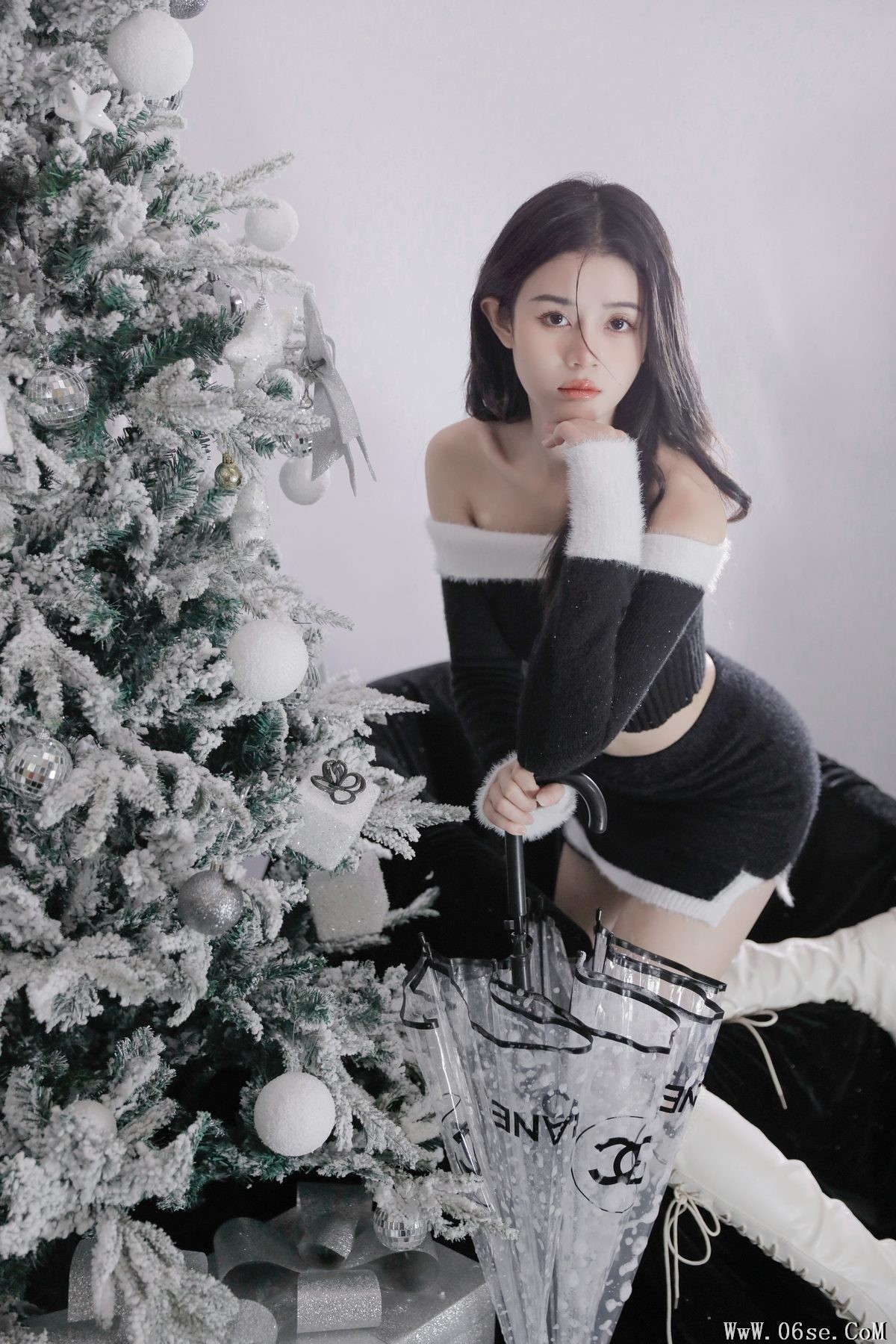 图片[24]-YiTuYu艺图语 Vol.3191 Xin Yao[25P]-六色网