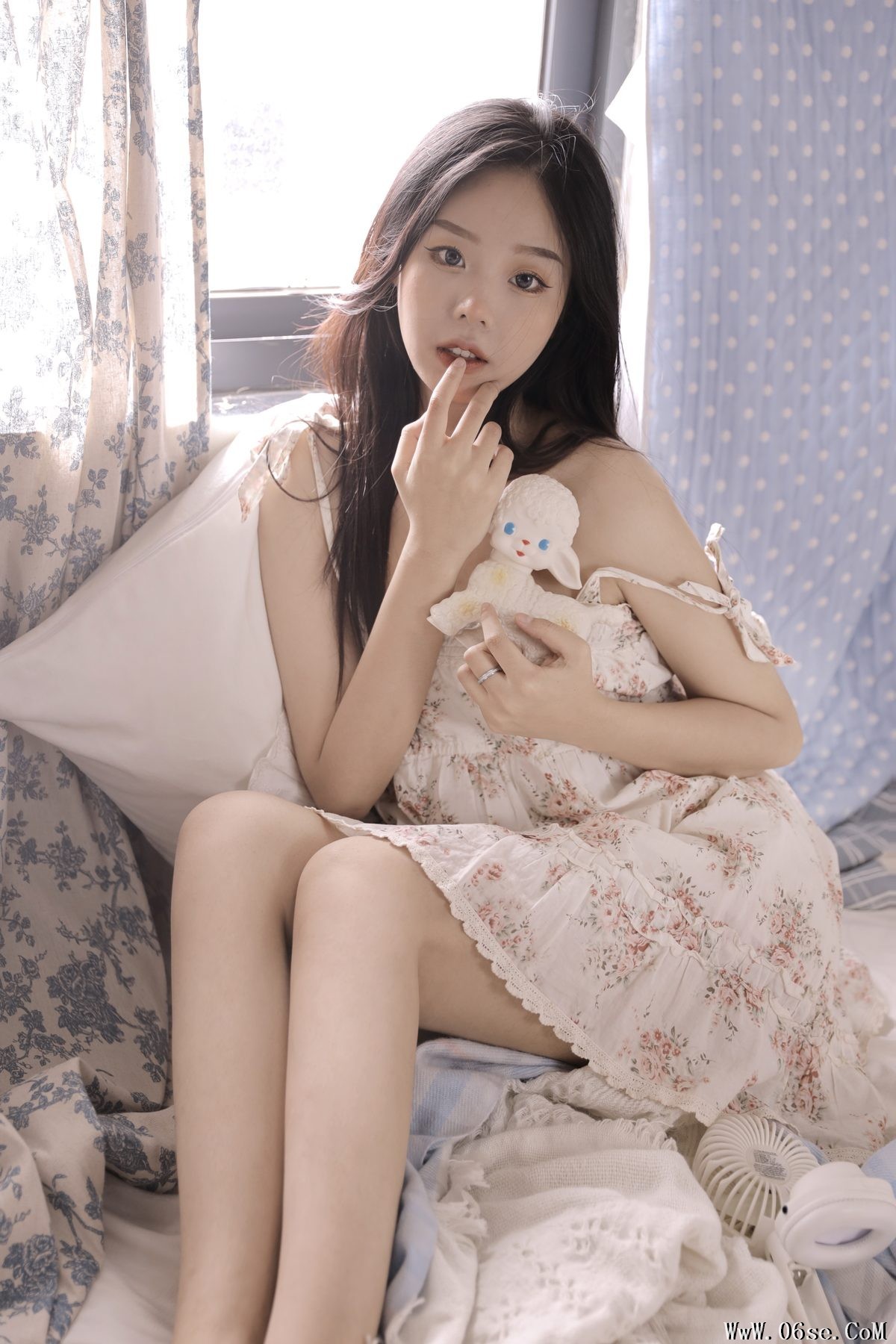 图片[20]-YiTuYu艺图语 Vol.3826 Li Li[25P]-六色网