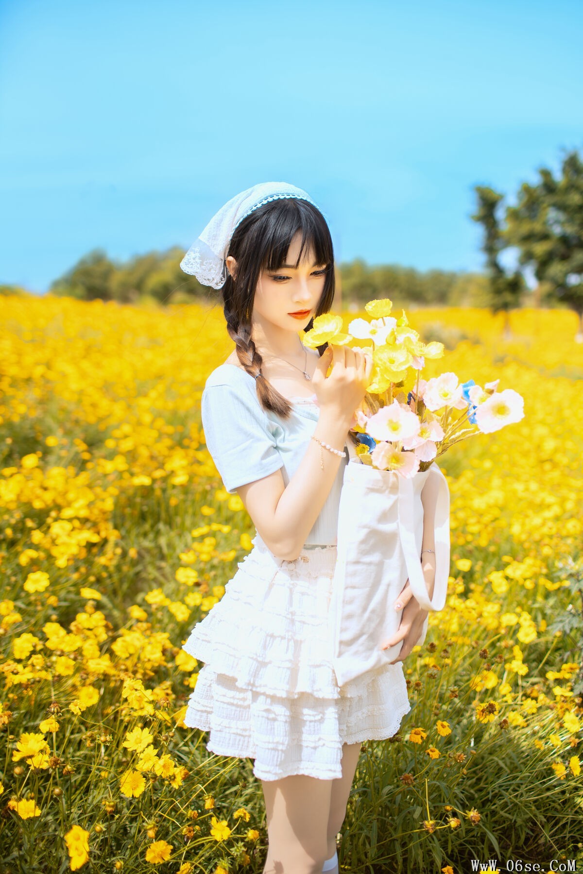 图片[23]-YiTuYu艺图语 Vol.7181 Qian Luo Nai You[58P]-六色网