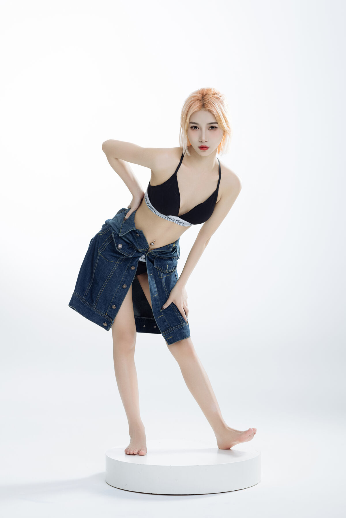 图片[29]-YiTuYu艺图语 Vol.6388 Fan Fan[34P]-六色网