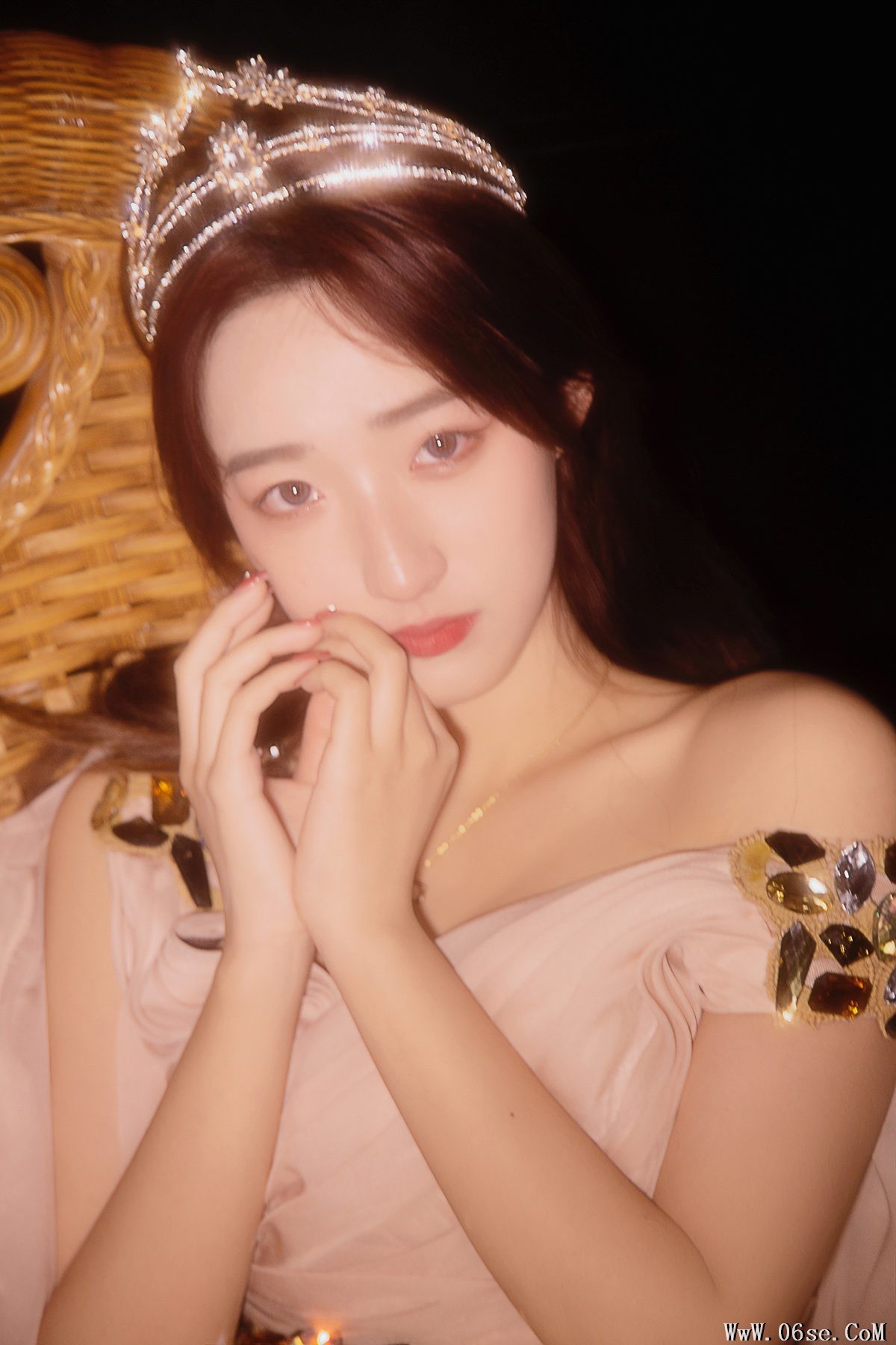 YiTuYu艺图语 Vol.3797 Ling Mu Yuan Yuan[24P]-六色网